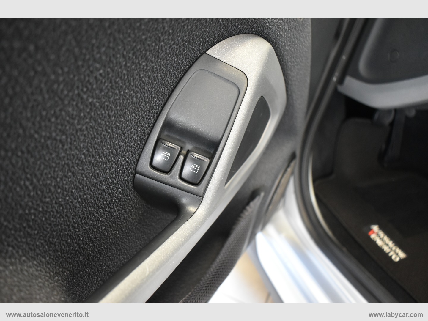 fortwo 1000 52 kW MHD coupé passion - immagine 14