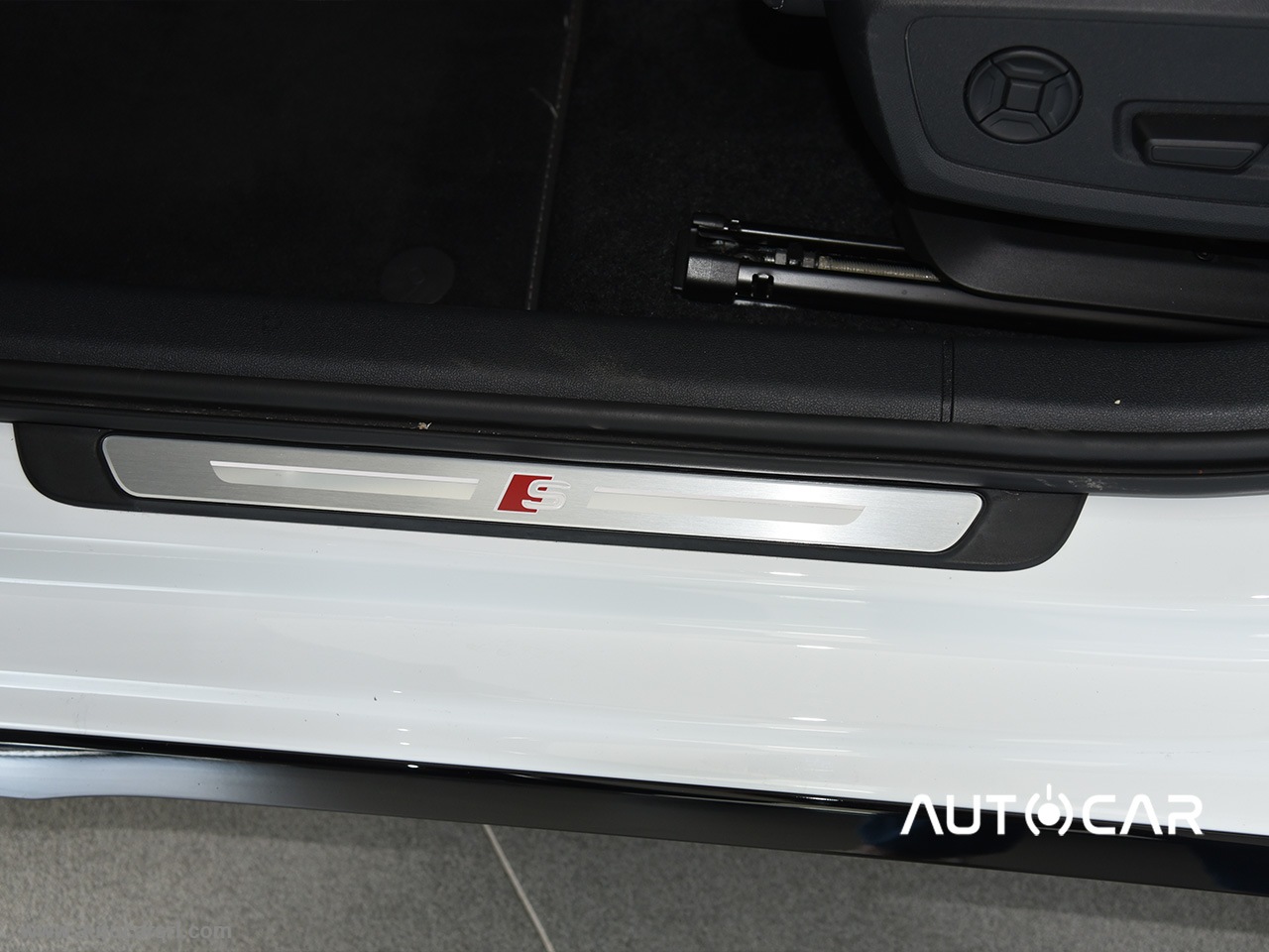 A3 SPB 2.0 TDI 150 CV S tronic S line edit. - immagine 14