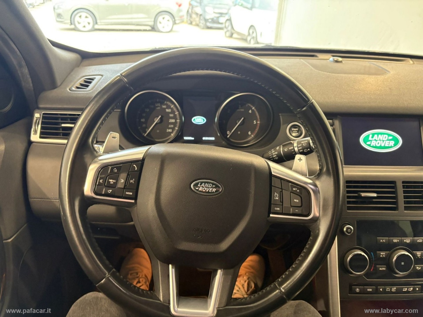 Discovery Sport 2.0 TD4 180CV HSE Luxury - immagine 14
