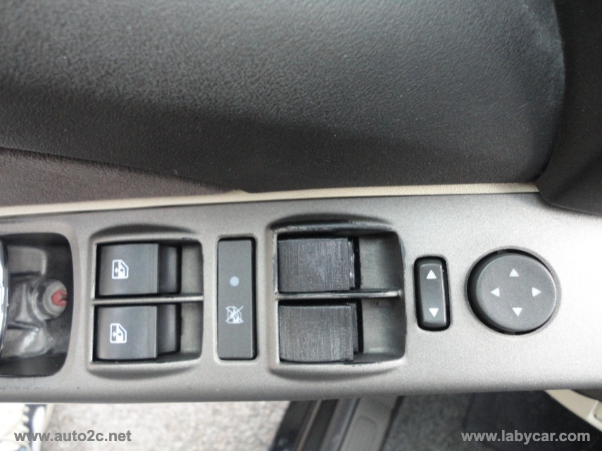 Musa 1.3 MJT 16V 90 CV Platino Plus - immagine 14