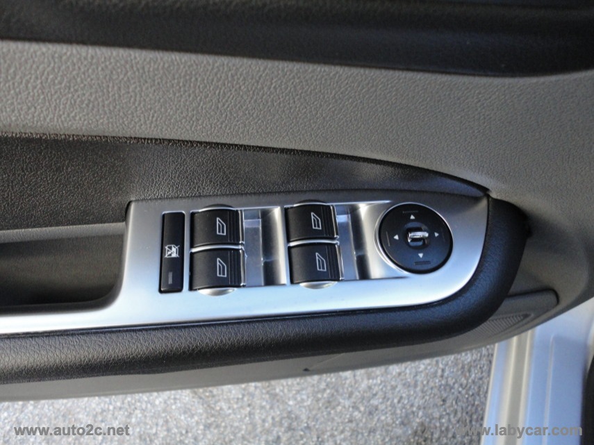 Focus+ 1.6 TDCi 110CV SW DPF - immagine 14