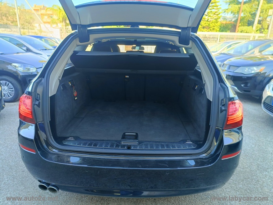 520d Touring Luxury - immagine 14