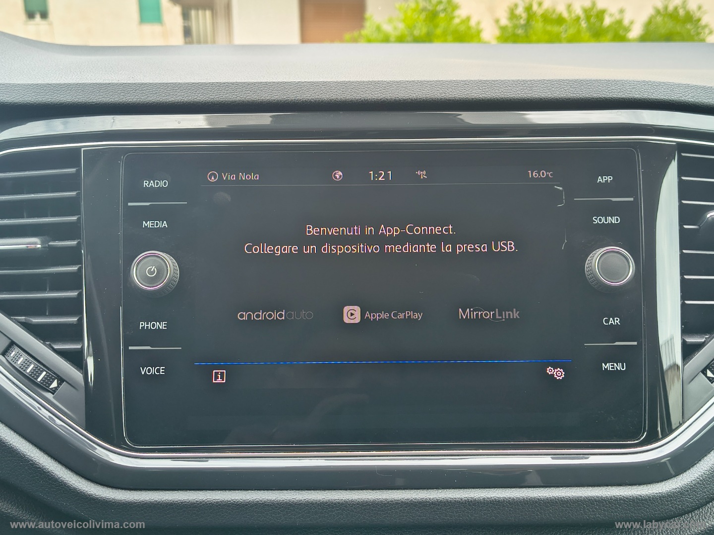 T-Roc 1.6 TDI SCR Advanced BlueMot.Tech. TAGLIANDI VOLKSWAGEN - immagine 14