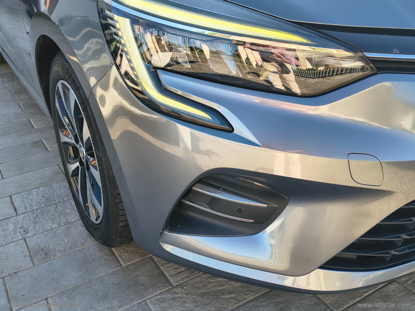 Clio TCe 100 CV GPL Techno - immagine 14