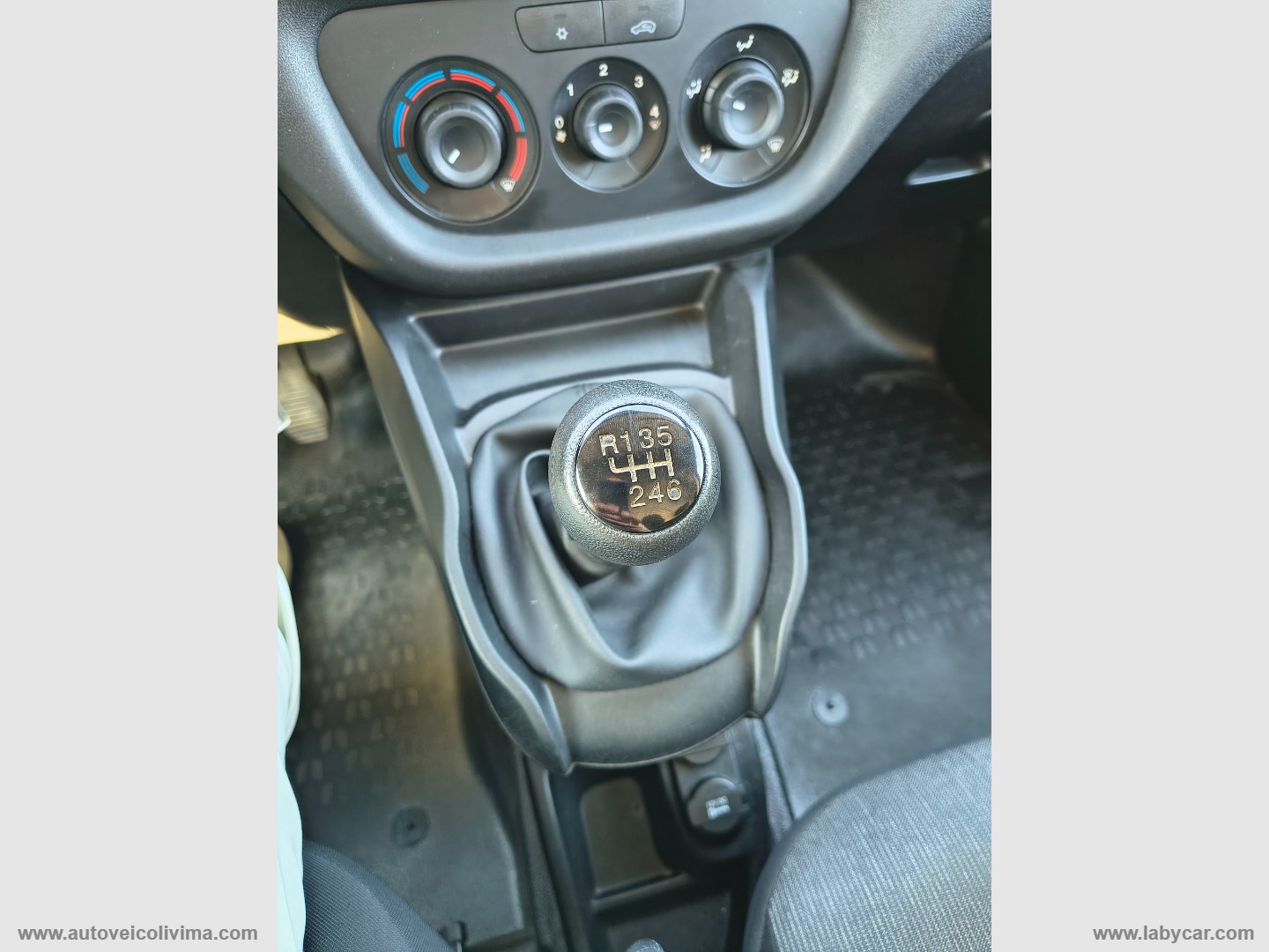 Doblò 1.6 MJT 105CV PC-TN Cargo Lounge 3 POSTI - immagine 14