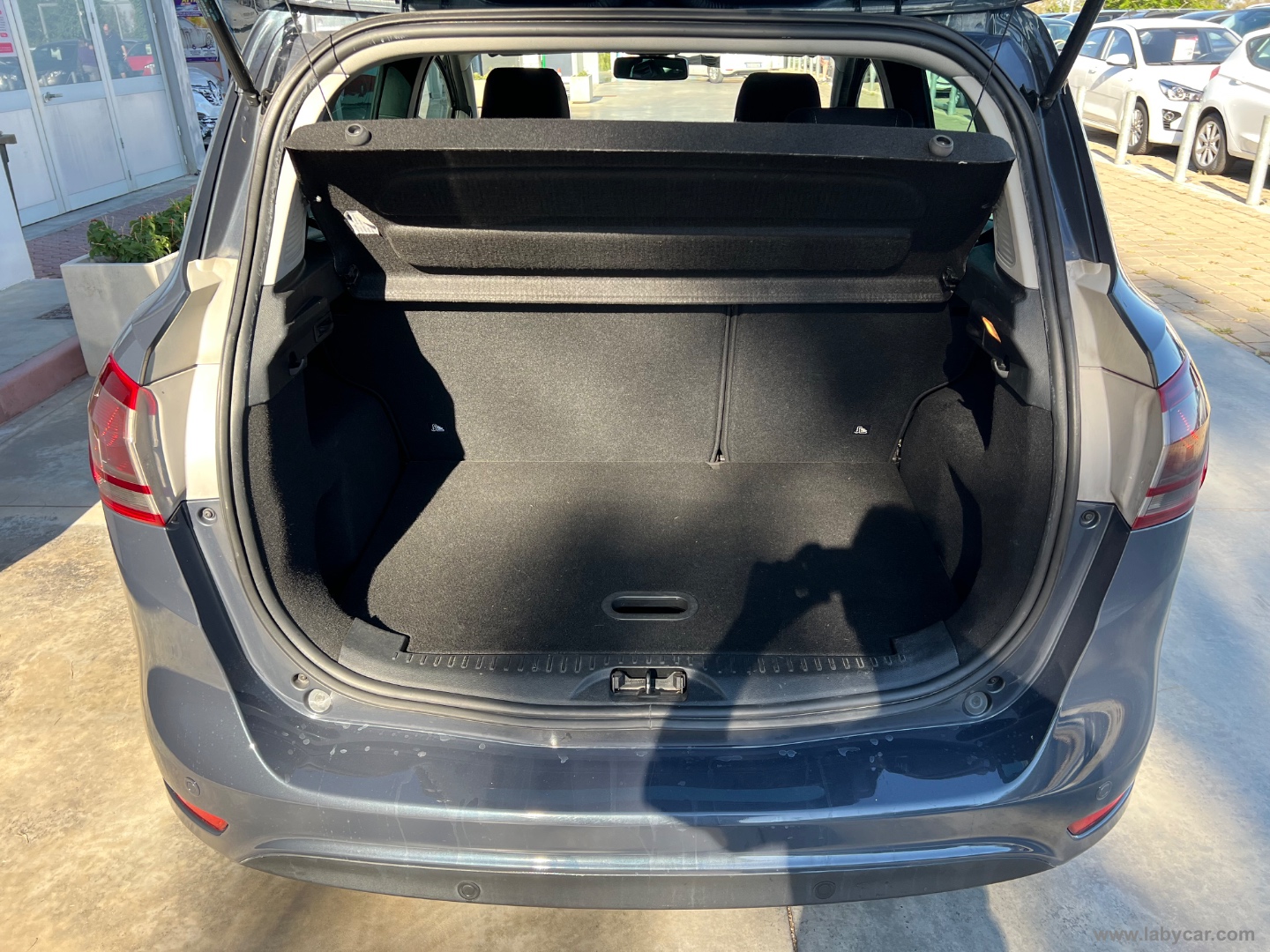 B-Max 1.5 TDCi 75 CV Titanium - immagine 14