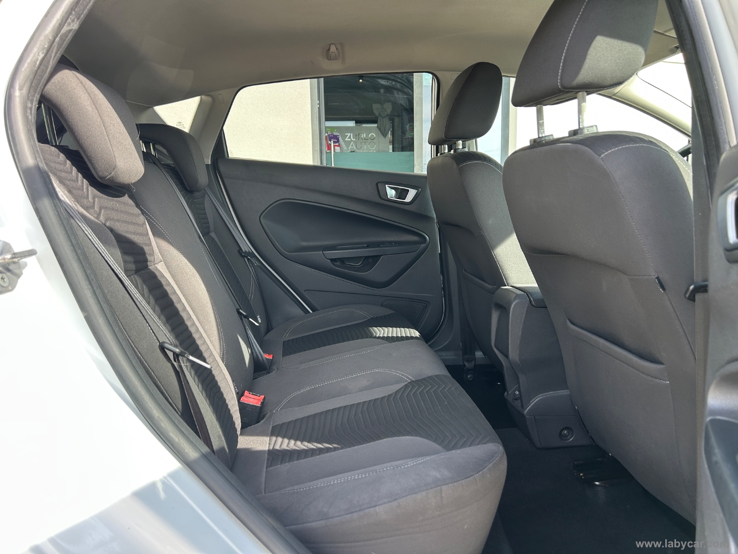 Fiesta 1.5 TDCi 75 CV 5p. Titanium - immagine 14