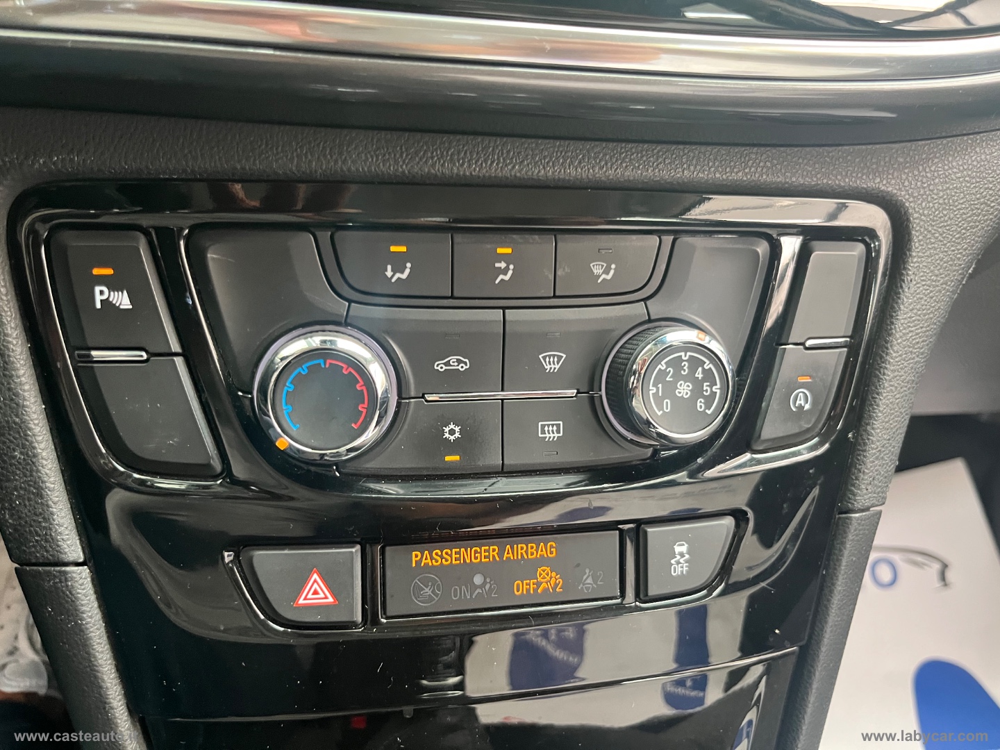Mokka X 1.6 CDTI Ecotec 4x2 S&S Ultimate UNICO PROPRIETARIO - immagine 14