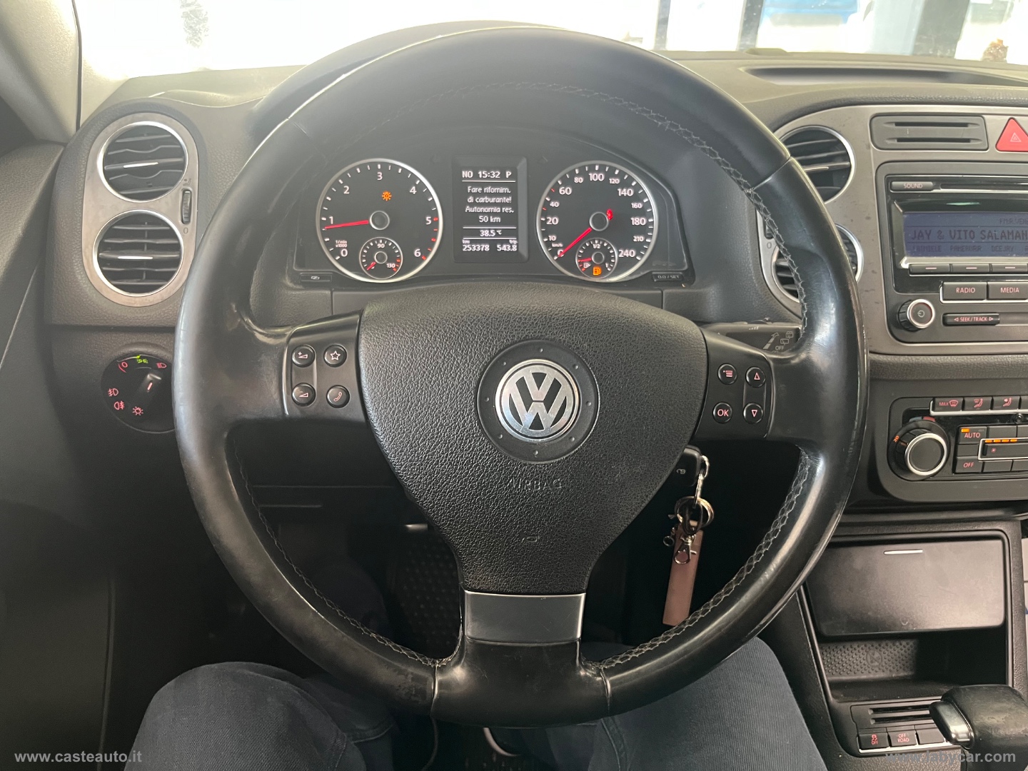 Tiguan 2.0 TDI DPF 4MOT. tip Track&Field - immagine 14