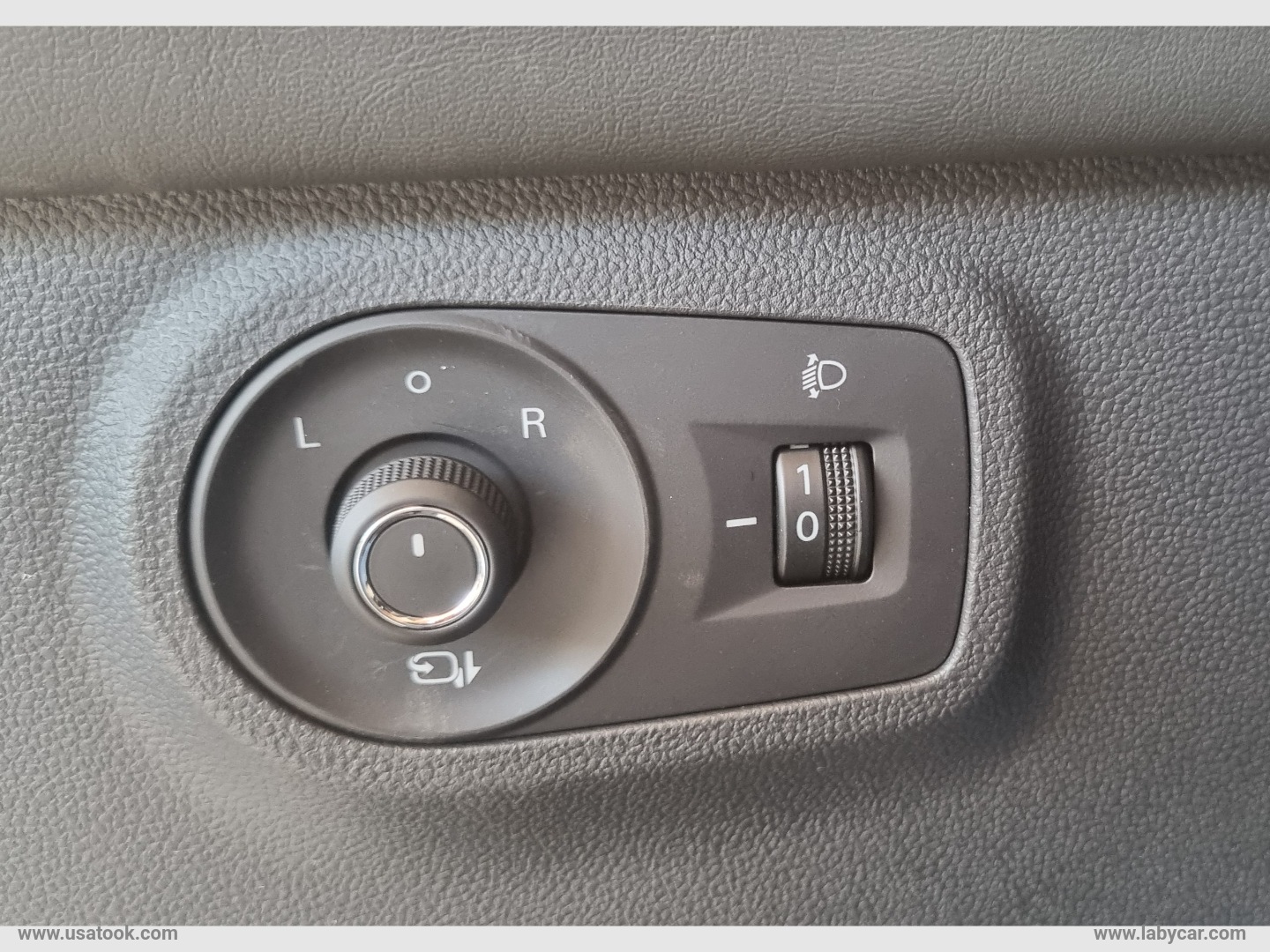 ZS 1.5 VTi-tech Luxury MG ZS 1.5 LUXURY KM0 - immagine 14