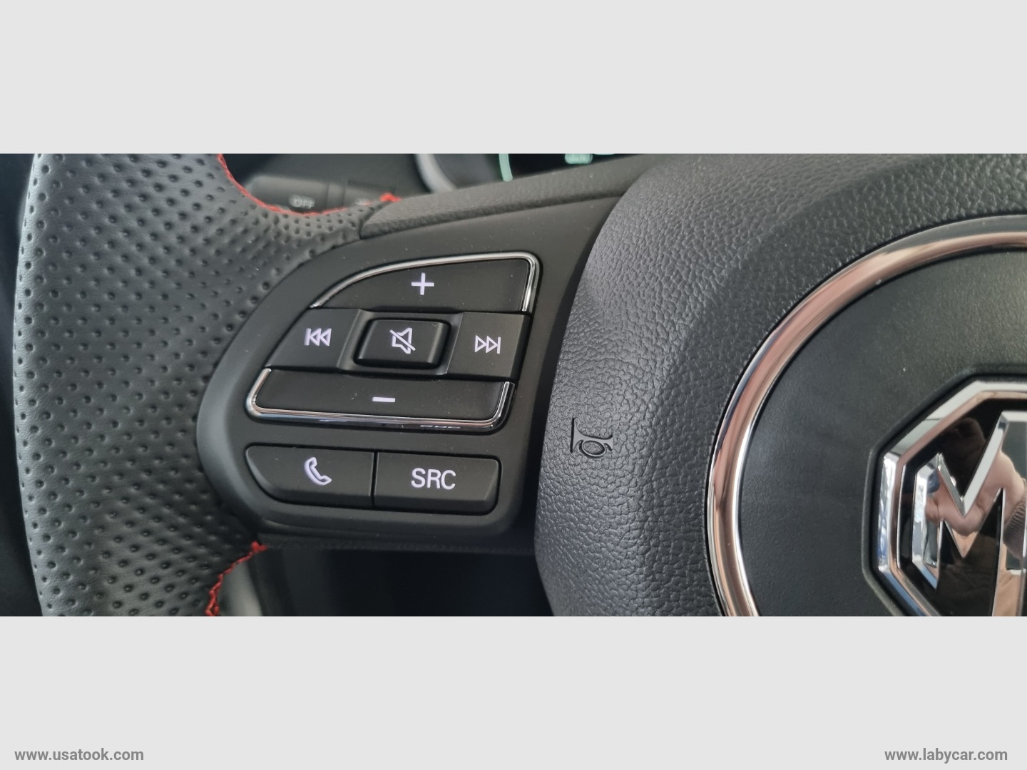ZS 1.5 VTi-tech Luxury MG ZS 1.5 LUXURY KM0 - immagine 14