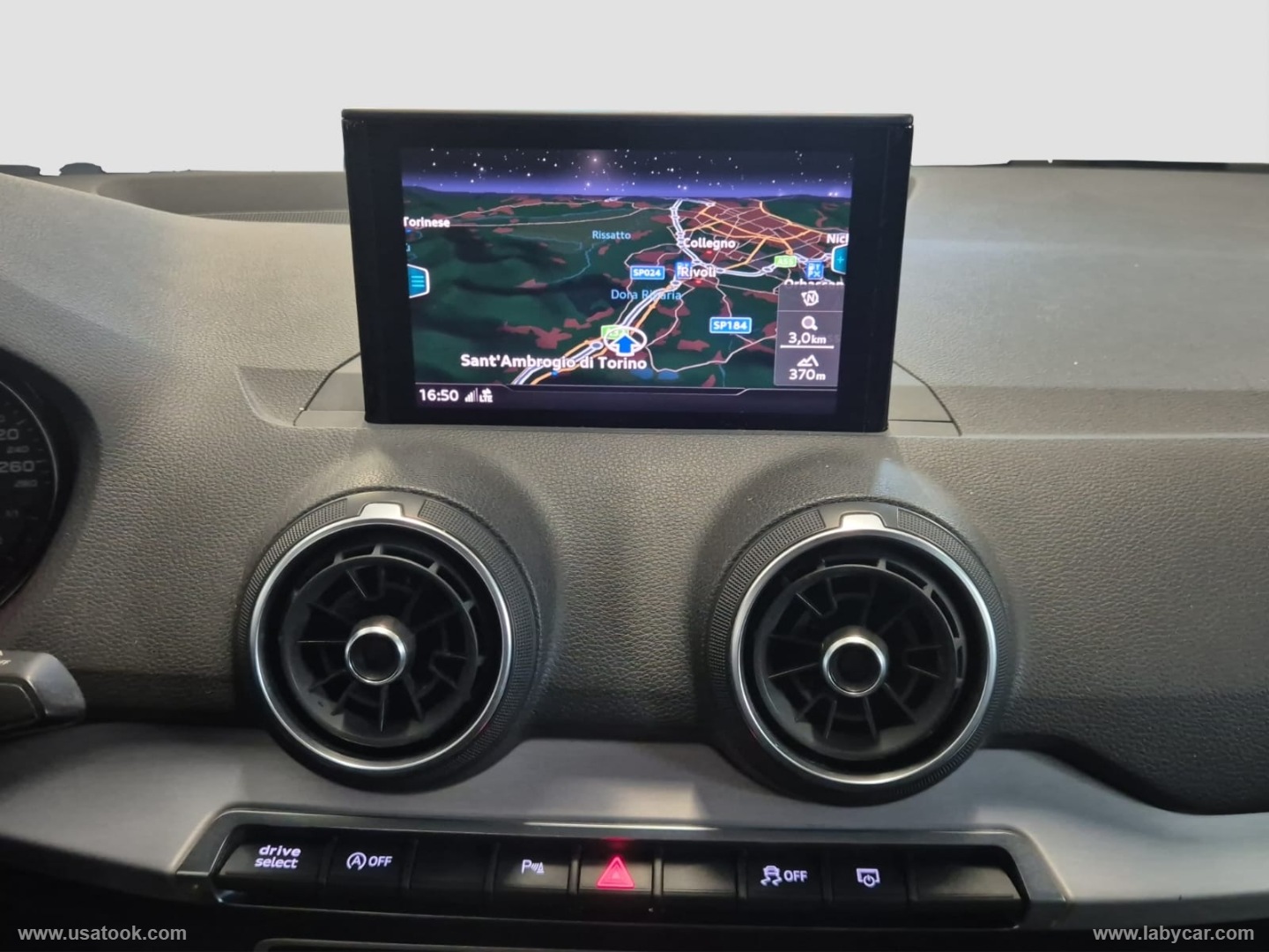 Q2 30 TFSI S tronic Business Design CAMBIO DSG - UNICO PROPRIETARIO - immagine 14