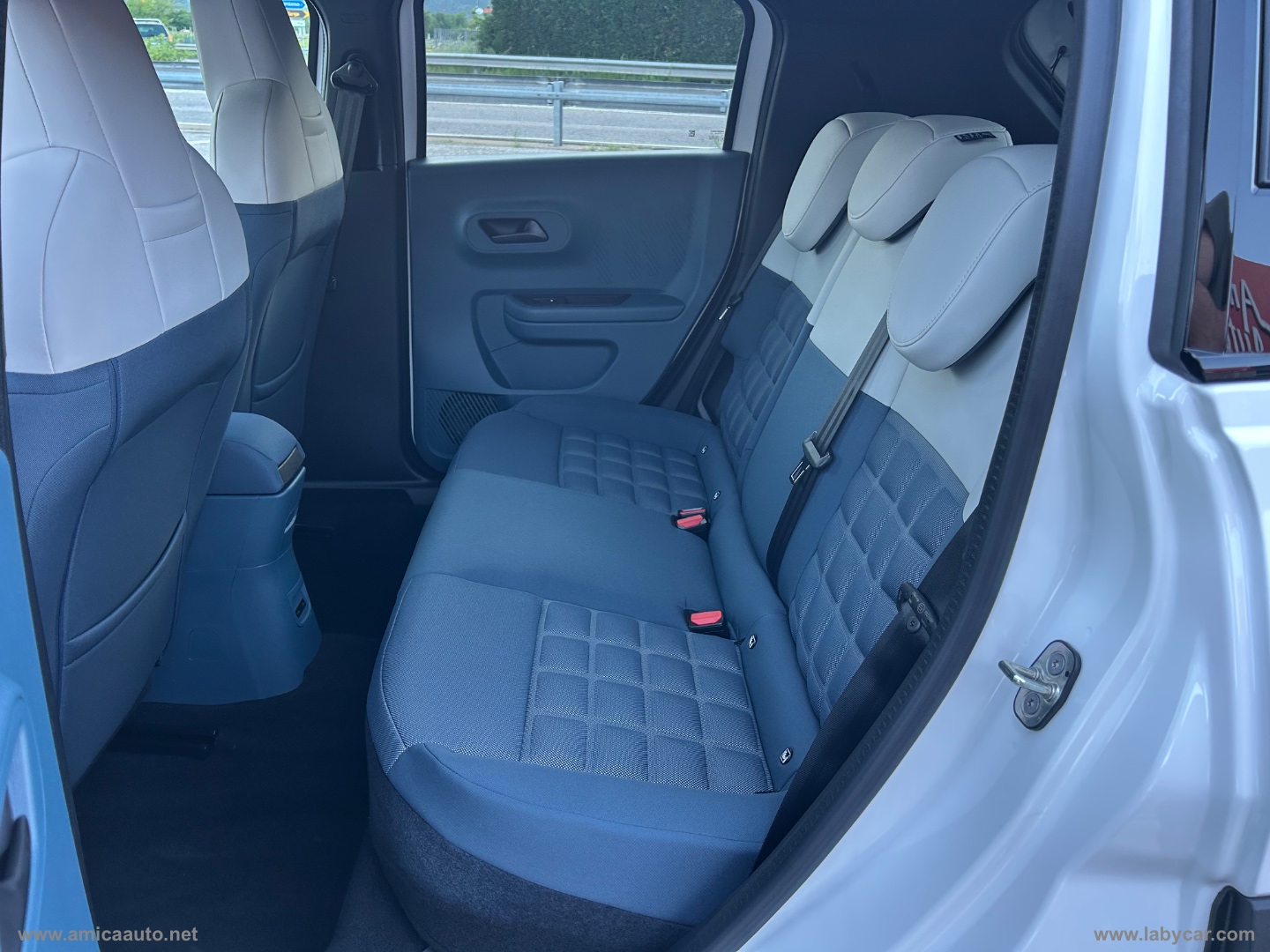 Grande Panda 1.2 Hybrid 110 S&S La Prima - immagine 14