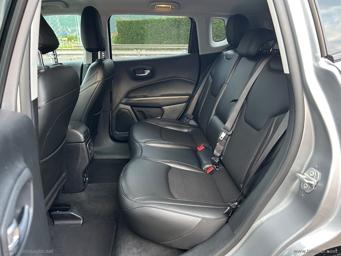 Compass 2.0 Mjt II aut. 4WD Limited - immagine 14