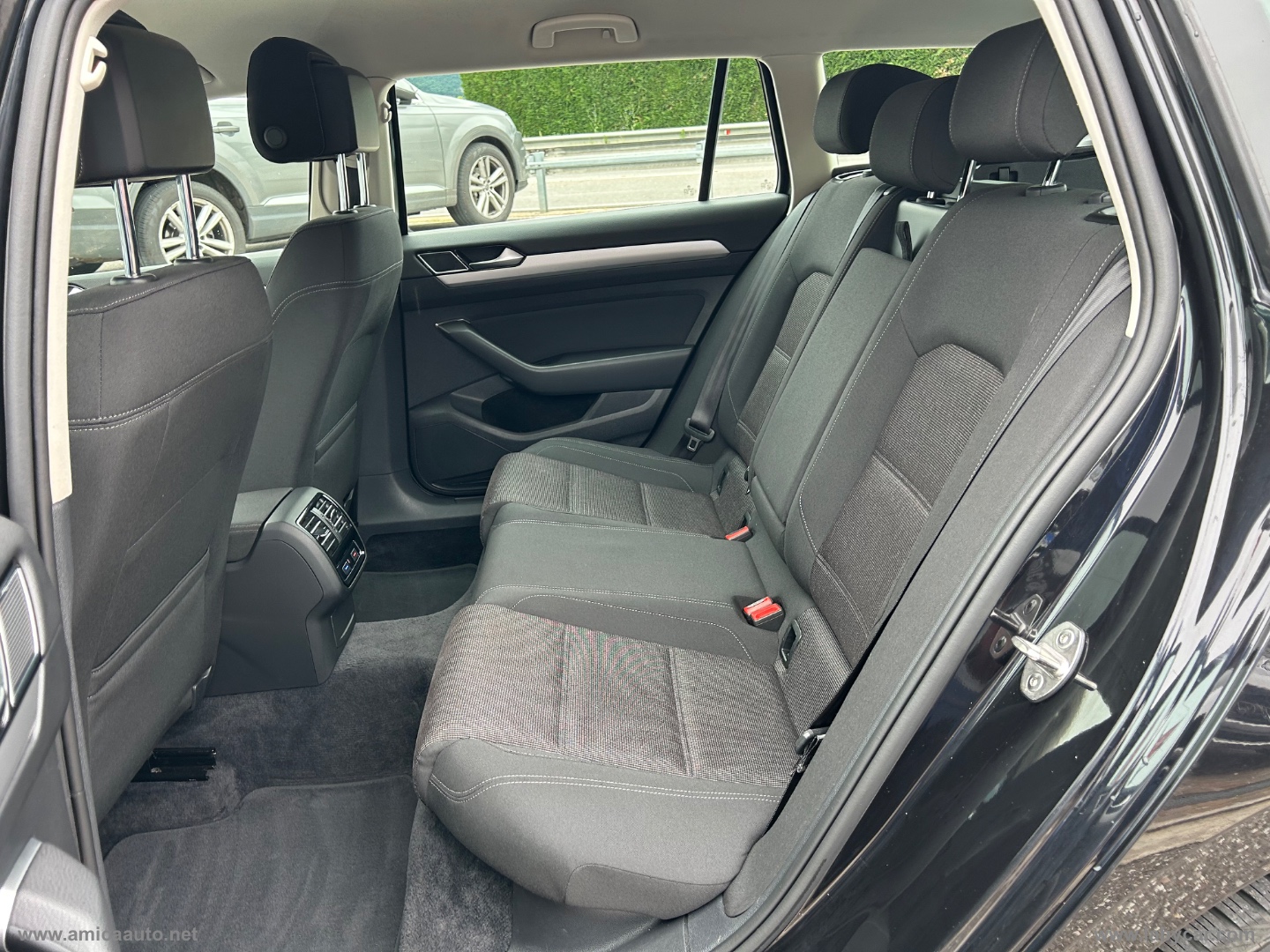 Passat Var. 2.0 TDI DSG Comfortline BMT - immagine 14