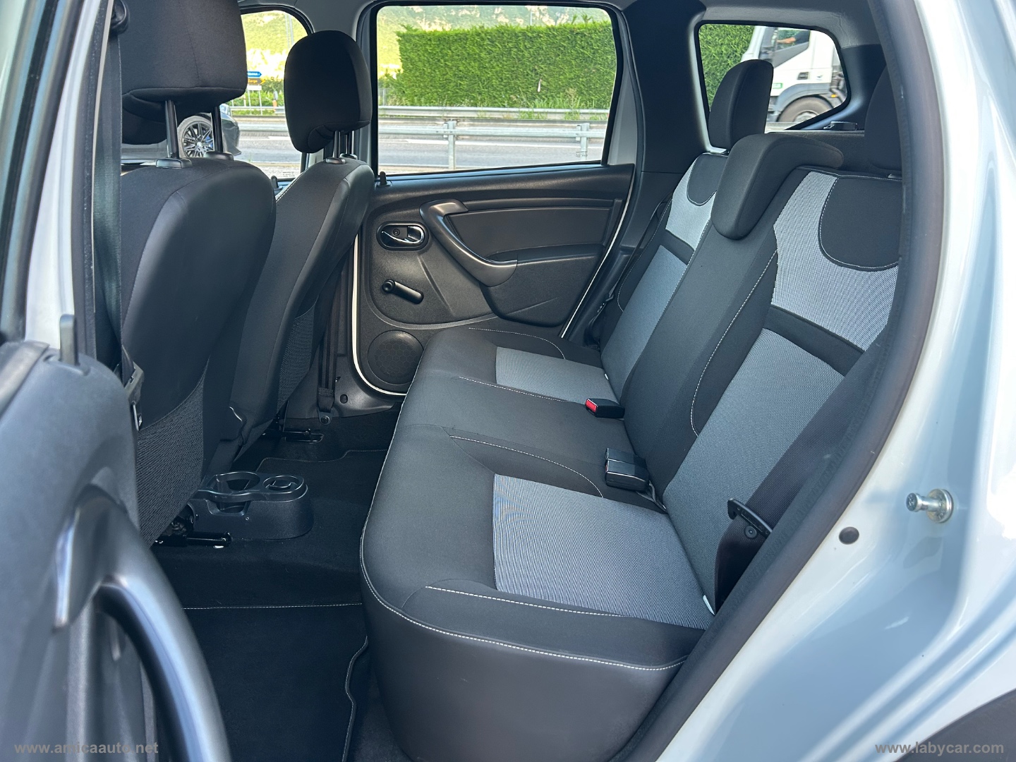 Duster 1.5 dCi 110 CV S&S 4x4 Lauréate - immagine 14