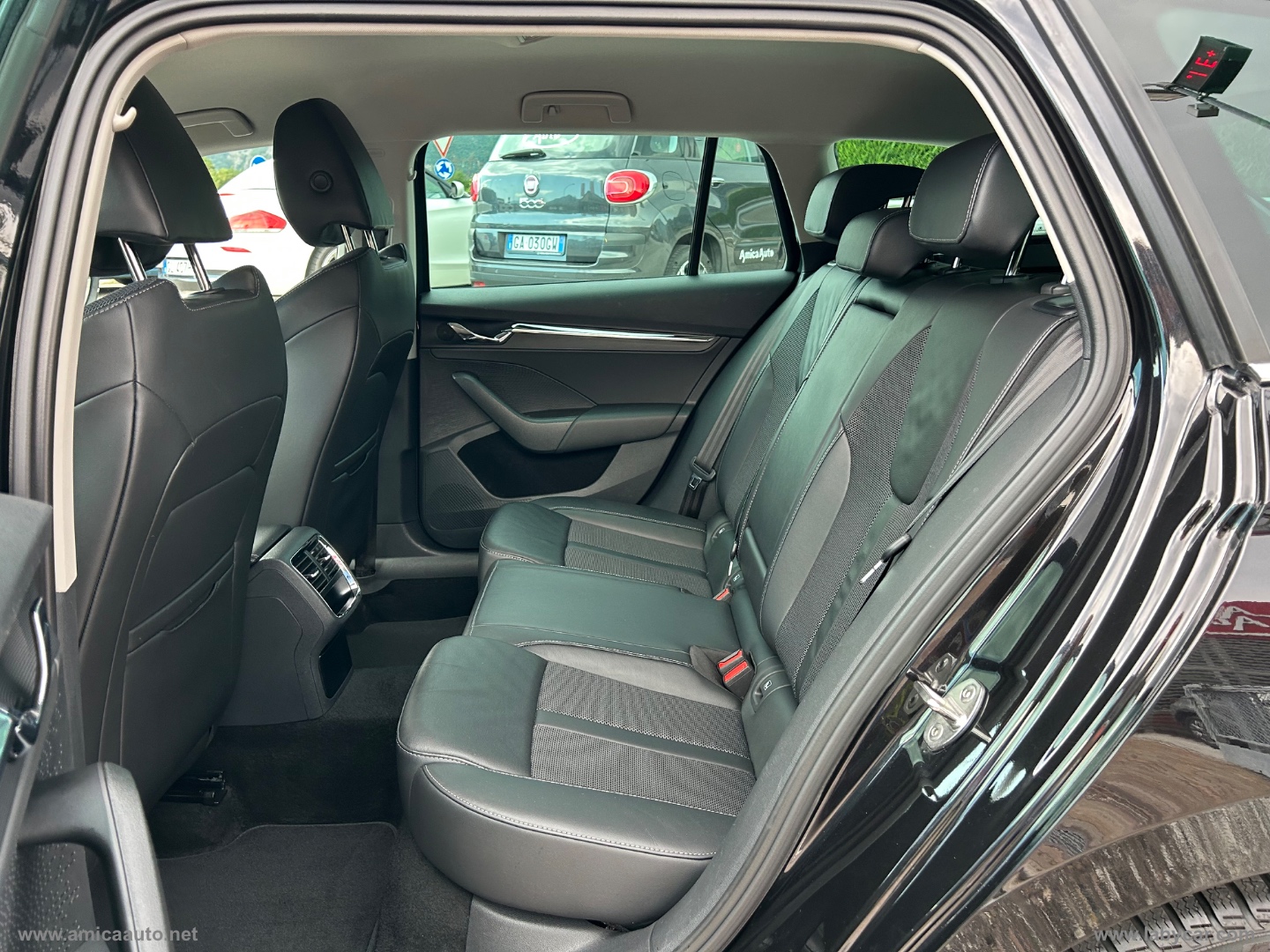 Octavia 2.0 TDI SCR 150CV DSG 4x4 Wagon - immagine 14