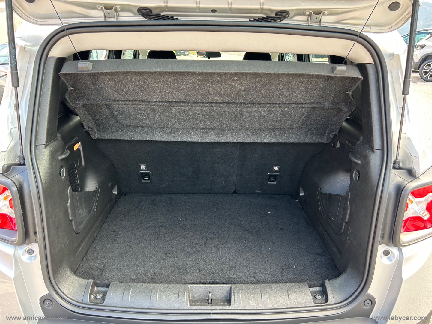 Renegade 1.0 T3 Limited - immagine 14