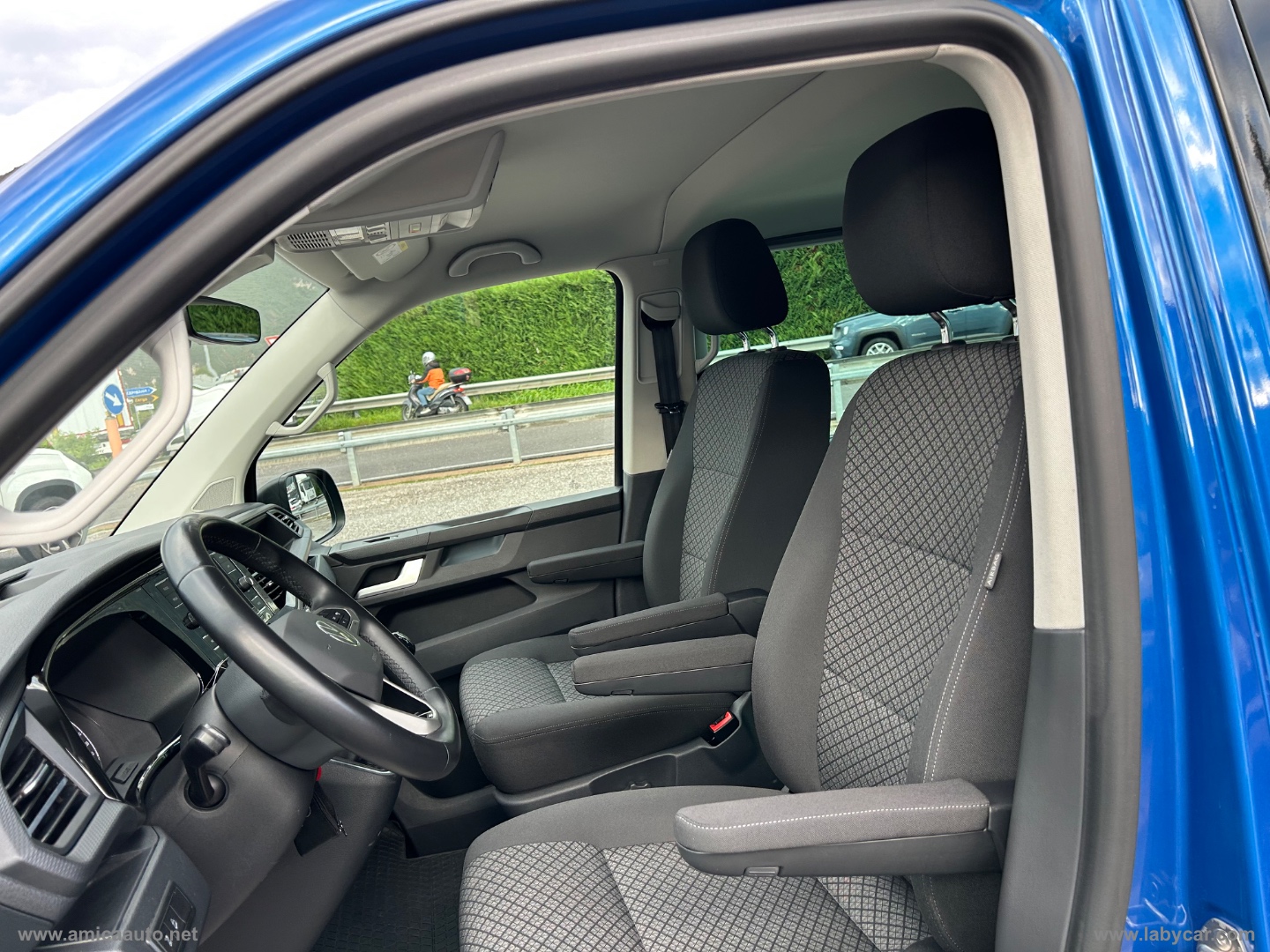 Multivan 2.0TDI 150CV 4M. Space - immagine 14