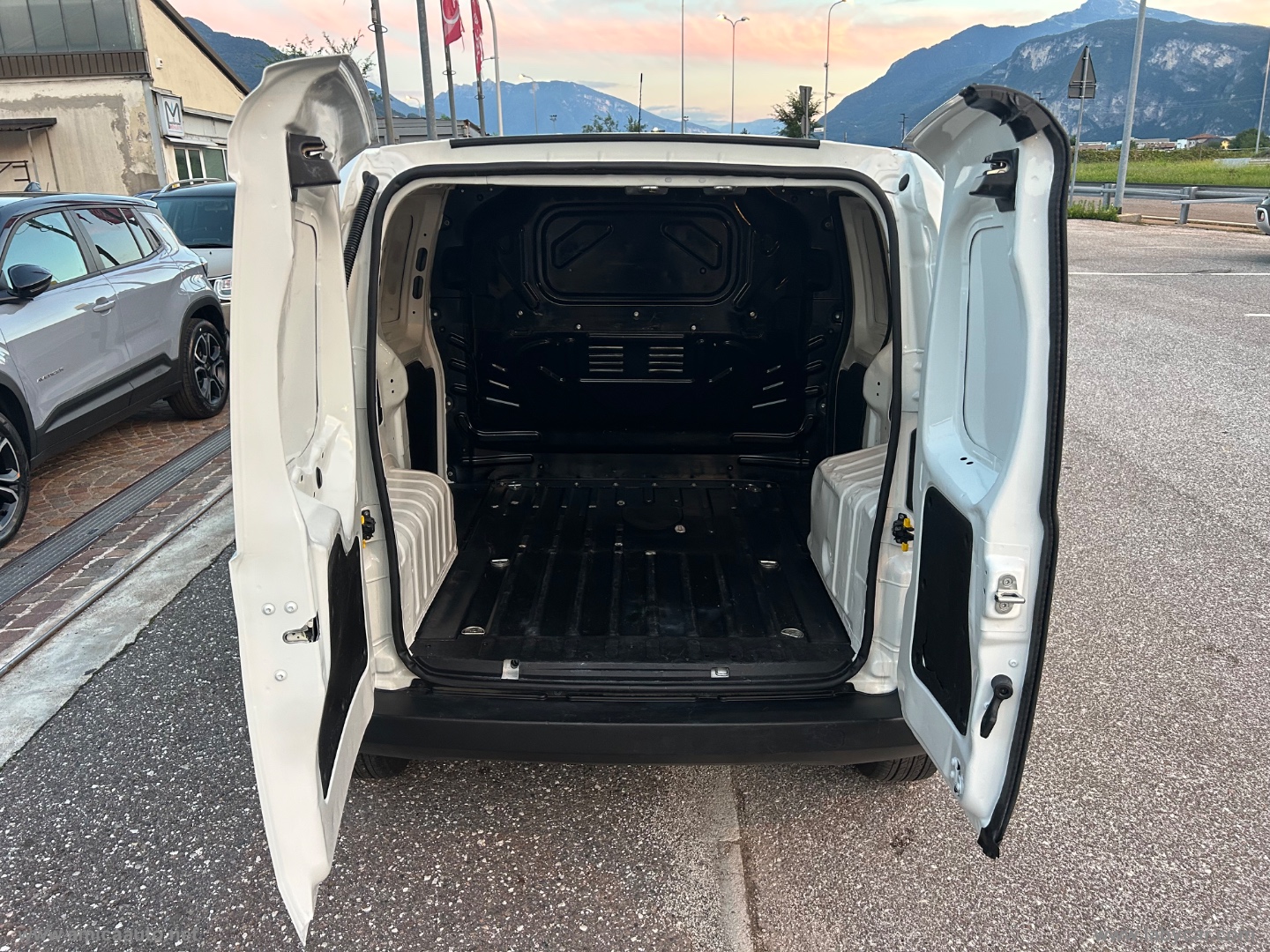 Fiorino 1.3 MJT 95CV Cargo SX - immagine 14