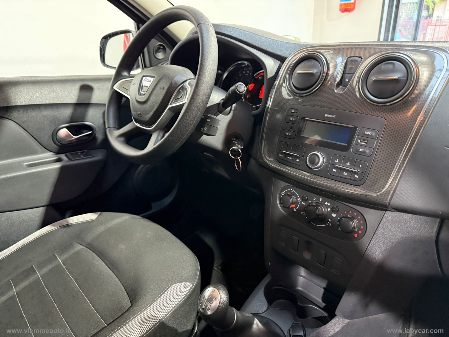 Sandero Stepway 1.0 SCe 75CV Access - immagine 14