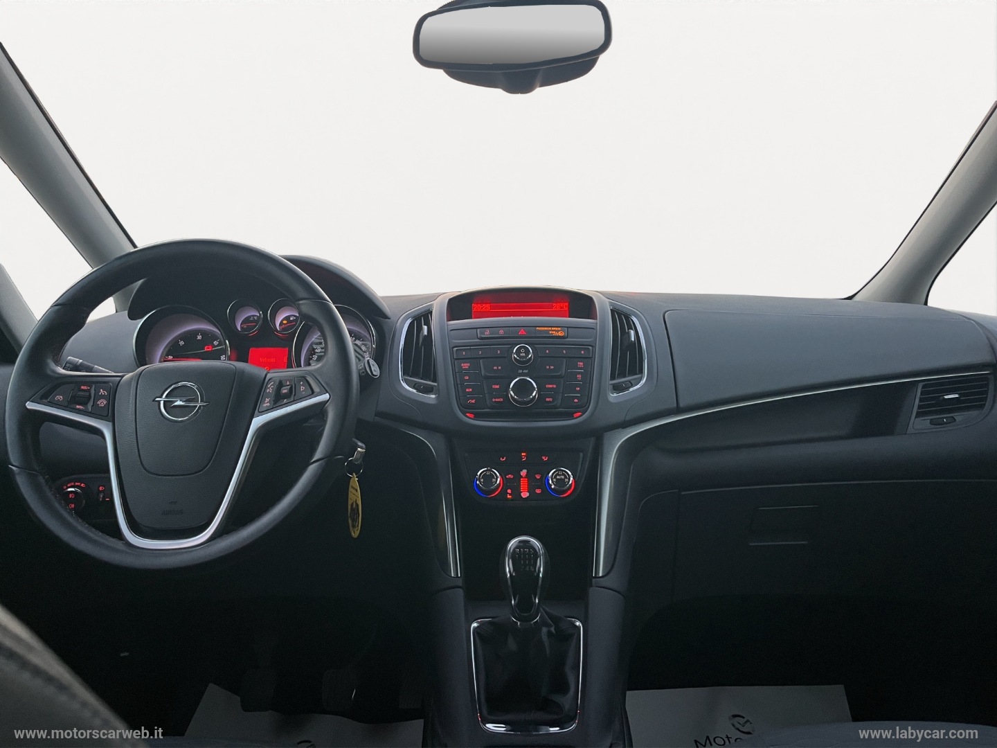 Zafira Tourer 2.0 CDTi 130 CV Cosmo 7 POSTI - immagine 14