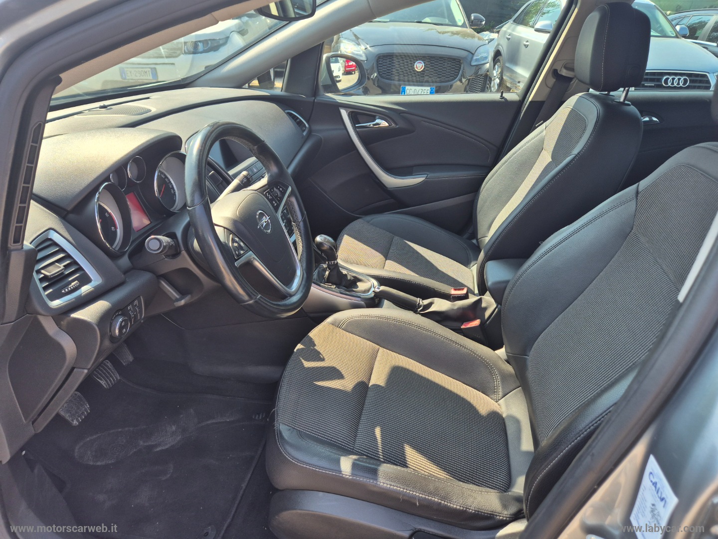 Astra 1.7 CDTI 130 CV ST Cosmo - immagine 14