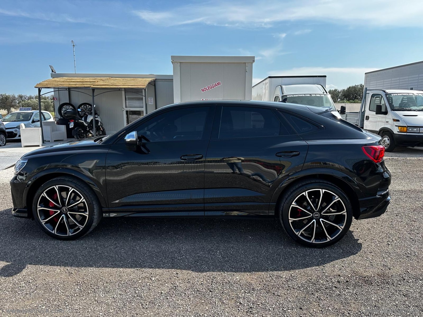 RS Q3 SPB quattro S tronic RSQ3 SPB Q.S-Tronic Dynamic Blackline Exclusive FULL - immagine 14