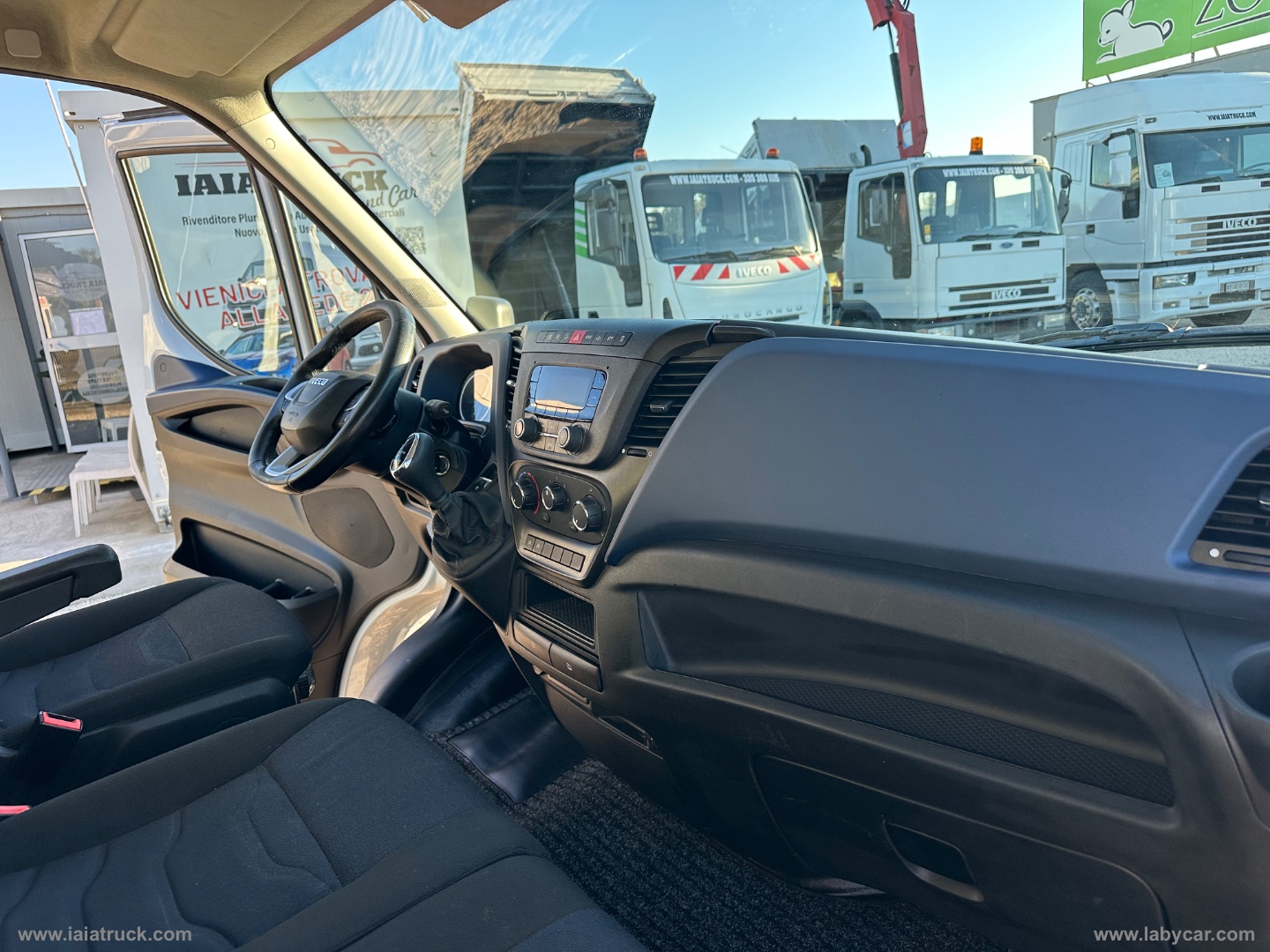 Daily 33S14S 2.3FURGONE MAXI VOLUME HI-MATIC - immagine 14