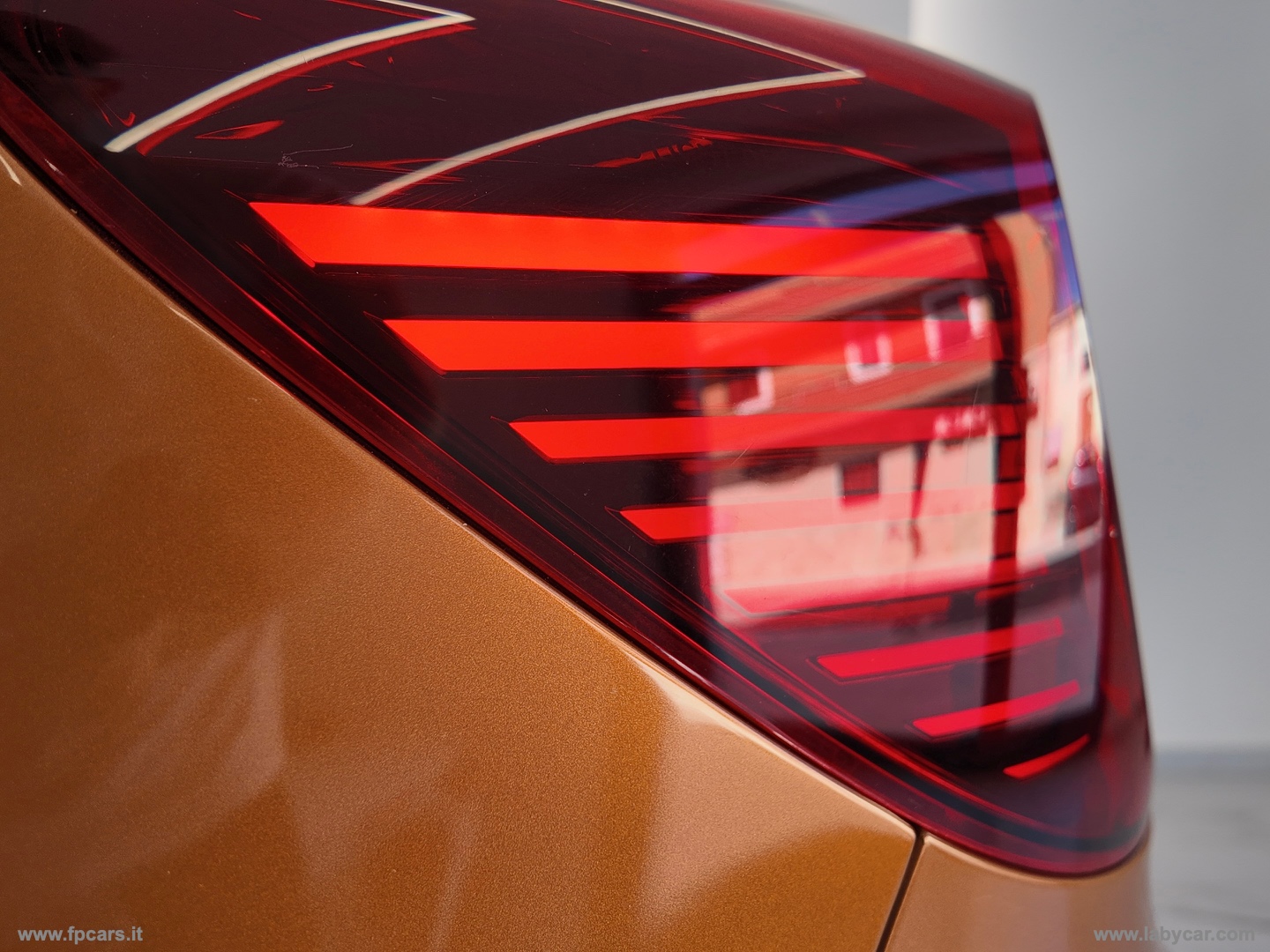 Captur Pl.-in Hybr. E-Tech 160 Init.Par. - immagine 14