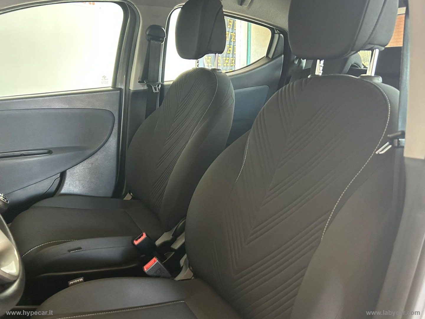Ypsilon 1.0 FireFly 5p.S&S Hybryd Gold - immagine 14