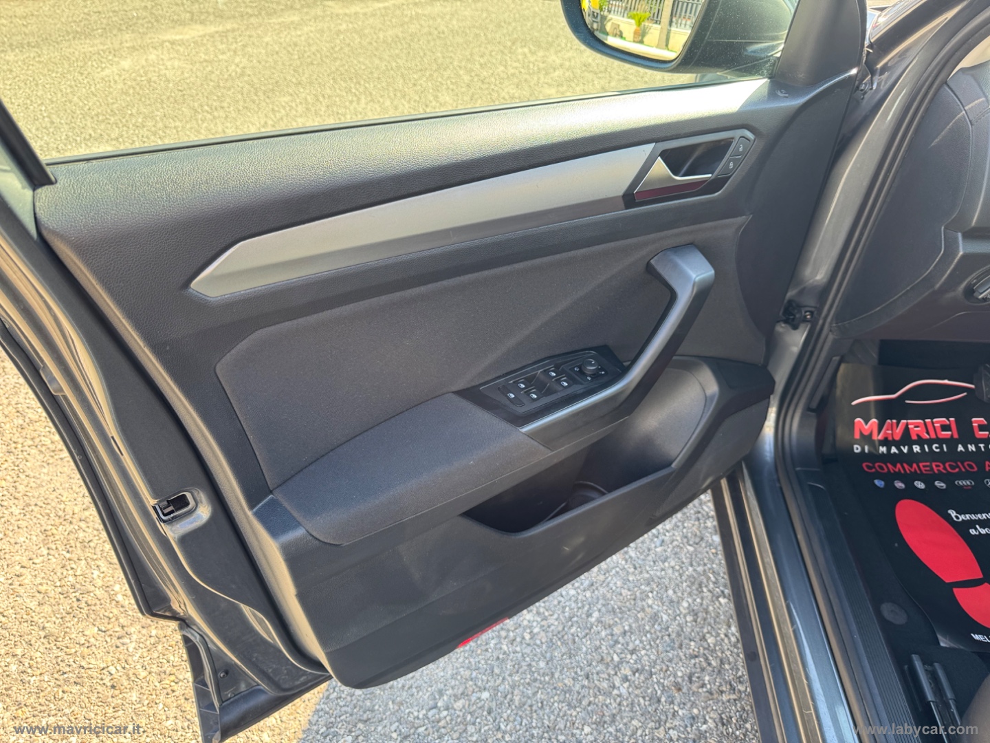T-Roc 2.0 TDI SCR 150 CV DSG Sport - immagine 14