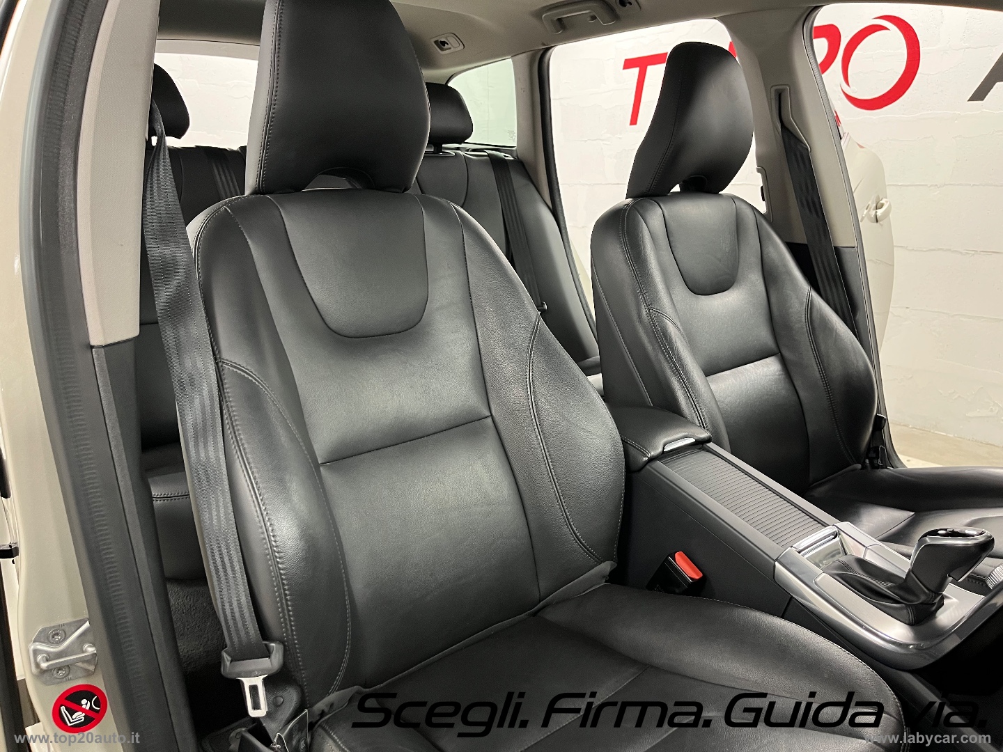 XC60 D5 AWD Geartronic Summum|TETTO|PELLE - immagine 14