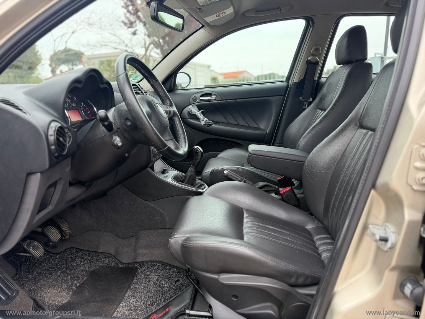 147 1.6 TS 105CV 5p. Distinctive - immagine 14