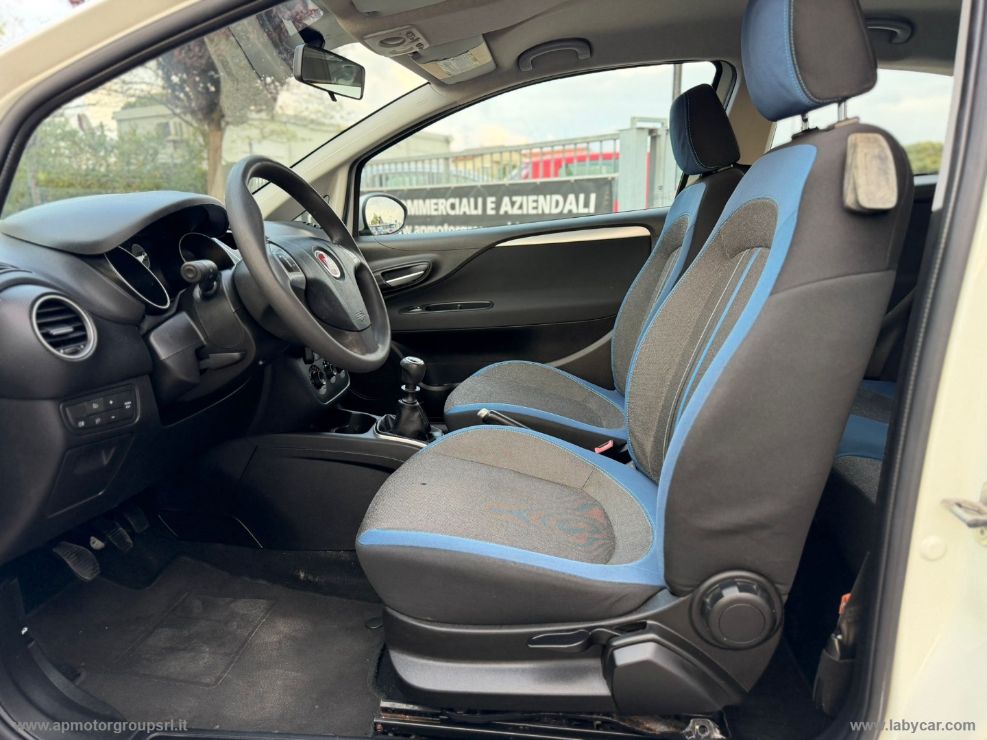 Punto 1.2 8V 3p. Pop - immagine 14