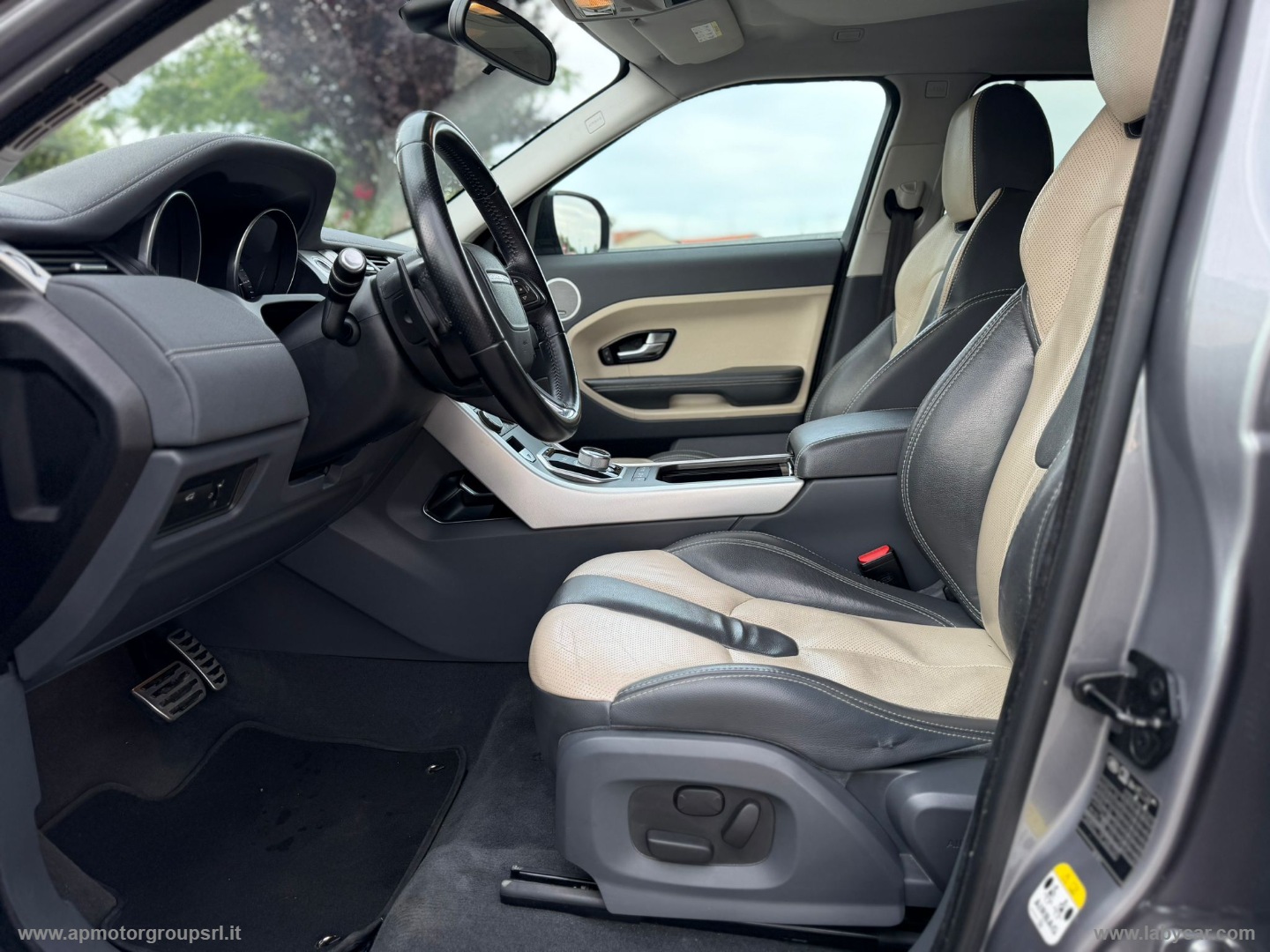 RR Evoque 2.2 TD4 150CV HSE Dynamic - immagine 14