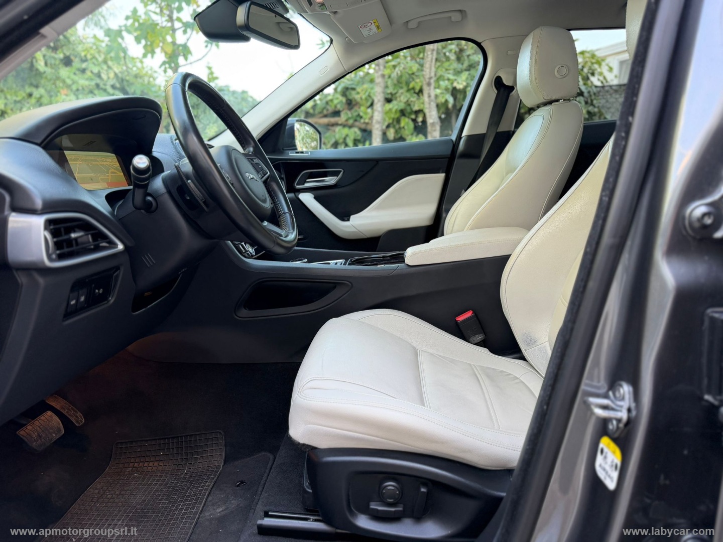 F-Pace 2.0 D 180 CV AWD aut. Prestige - immagine 14