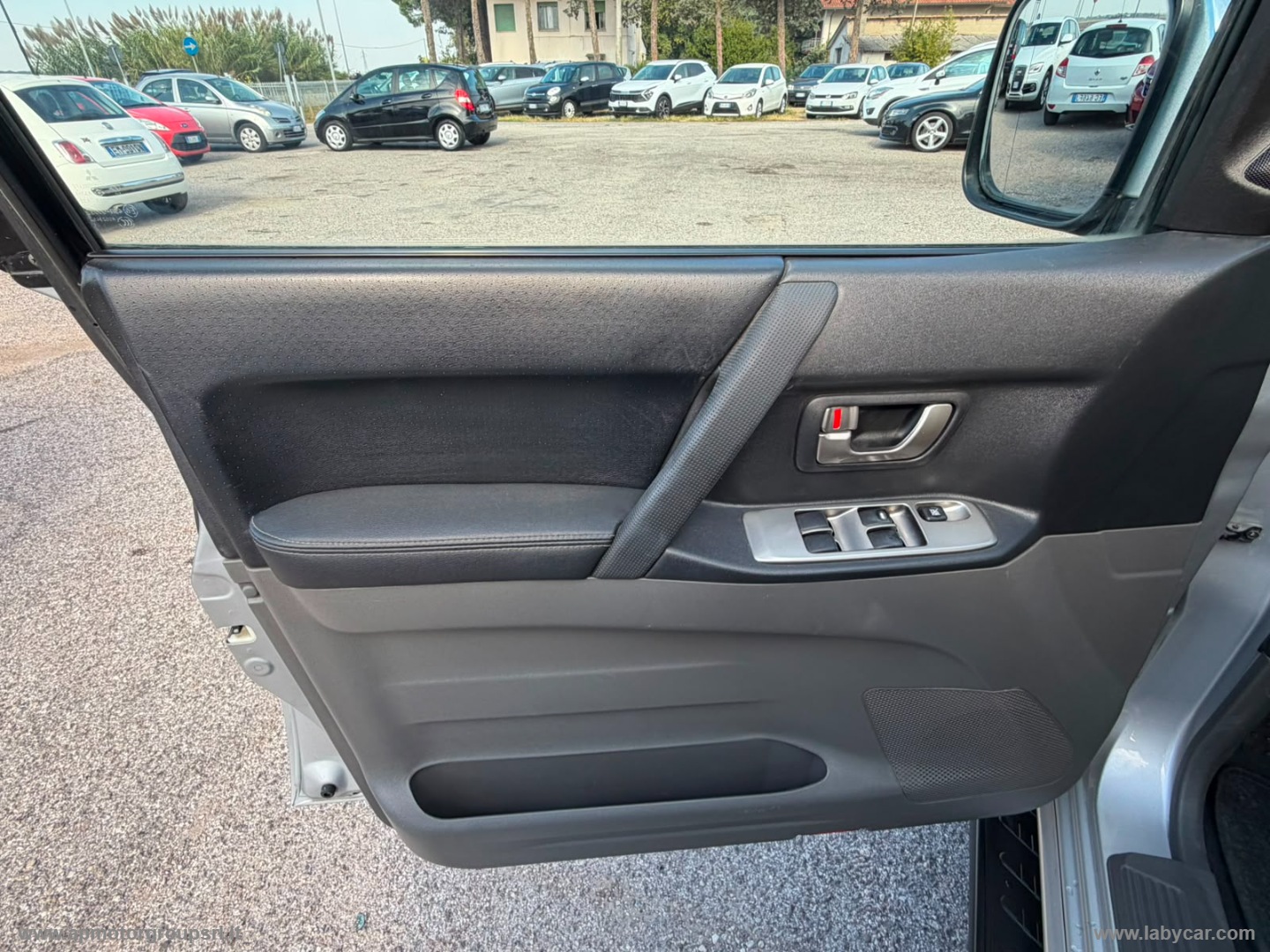 Pajero 3.2 16V DI-D 5p. GLS2 7 POSTI - immagine 14