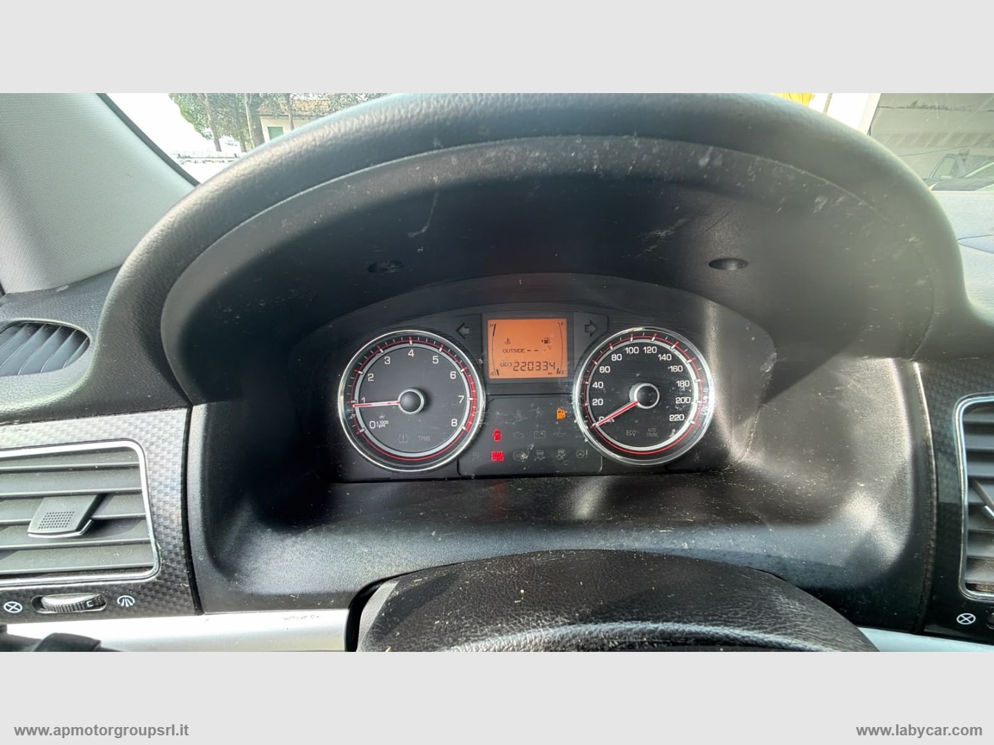 Korando 2.0 2WD MT GPL C - immagine 14