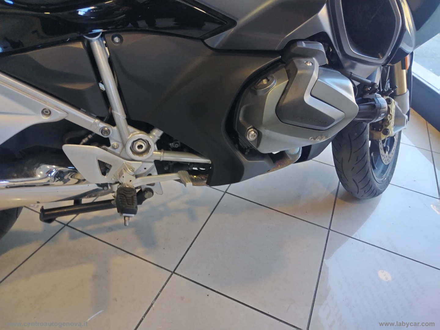 R 1250 RT - immagine 14