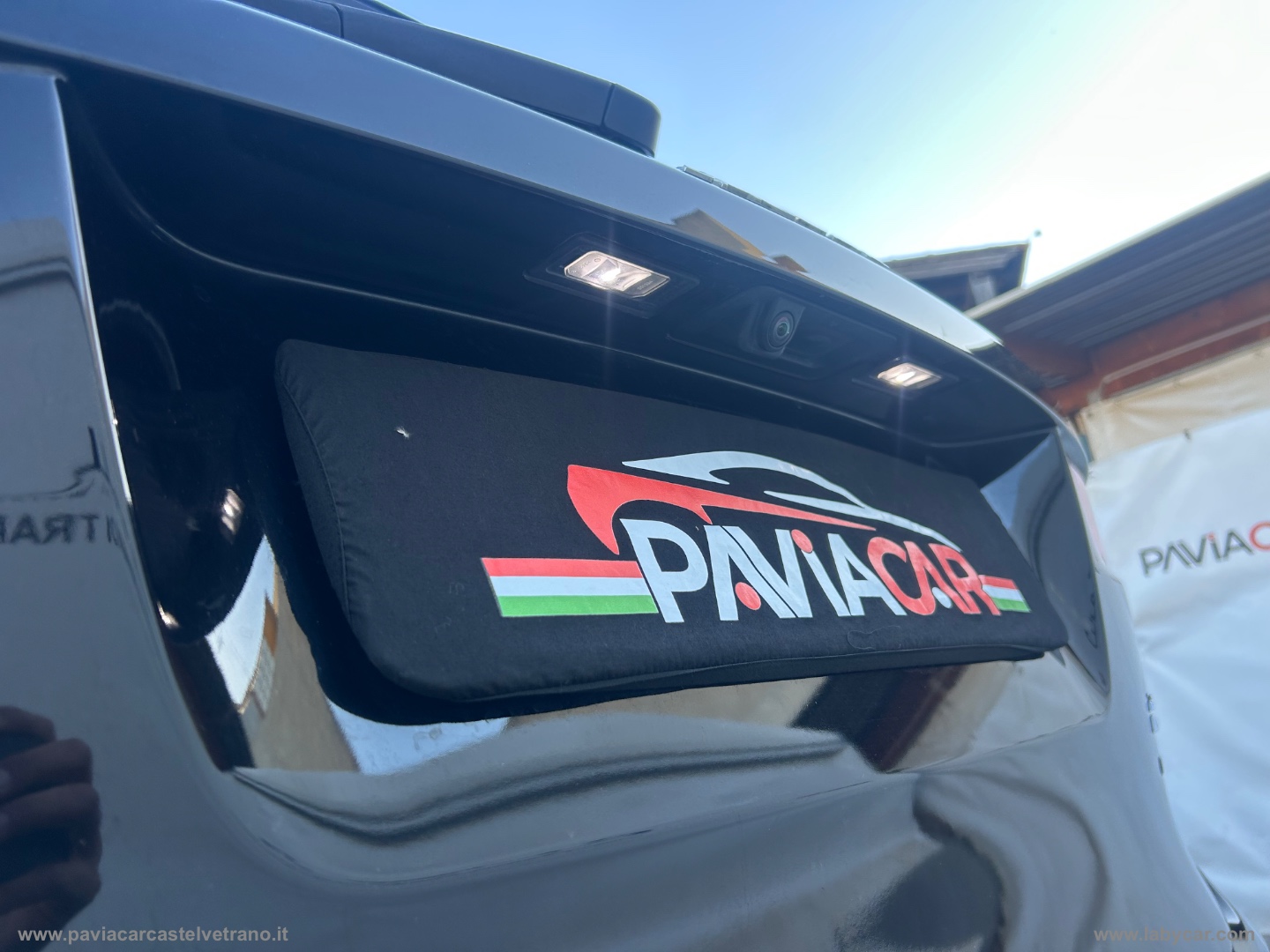 F-Pace 2.0 D 180 CV AWD aut. R-Sport - immagine 14
