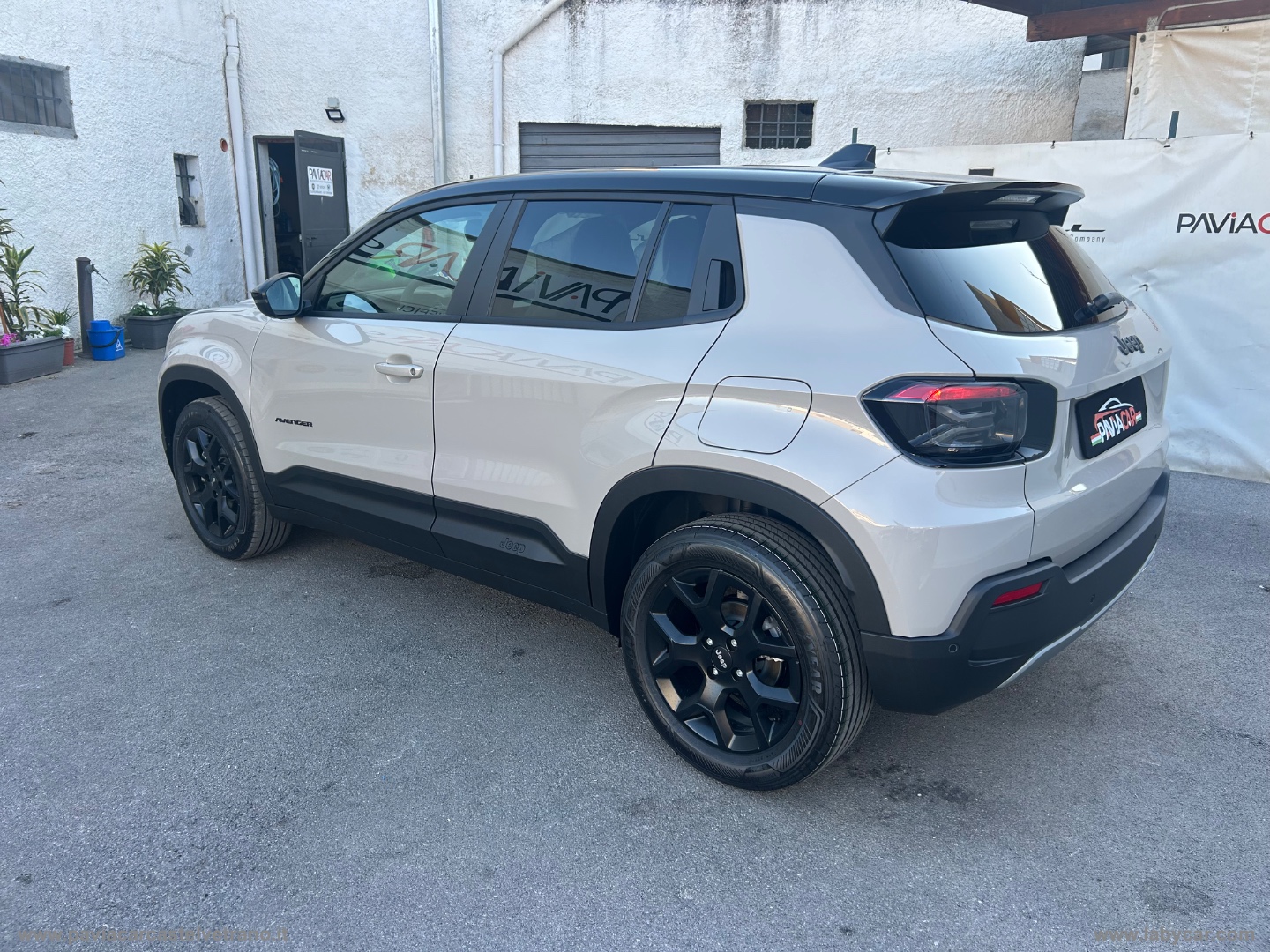 Avenger 1.2 Turbo 110CV e-Hybr. Summit KM/0 - immagine 14