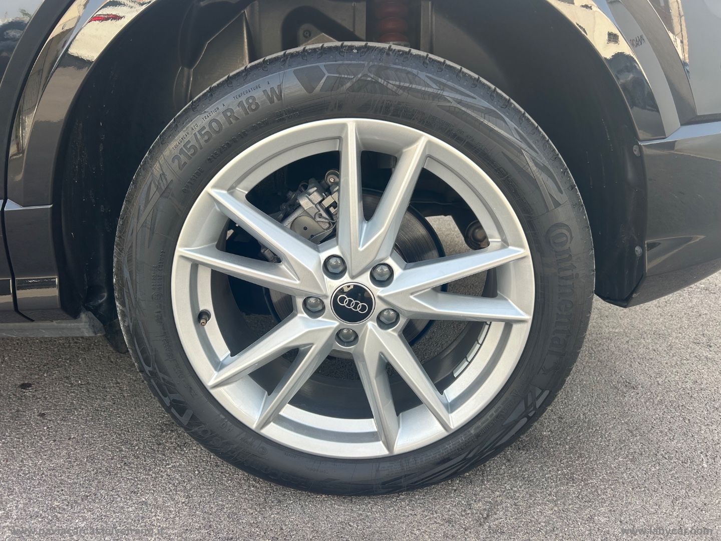 Q2 35 TFSI S tronic Identity Black - immagine 14