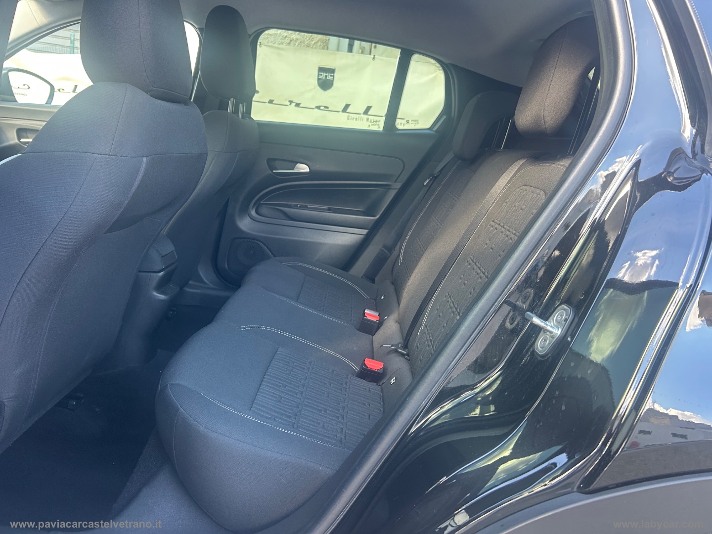 600 Hybrid 145 CV DCT MHEV La Prima - immagine 14