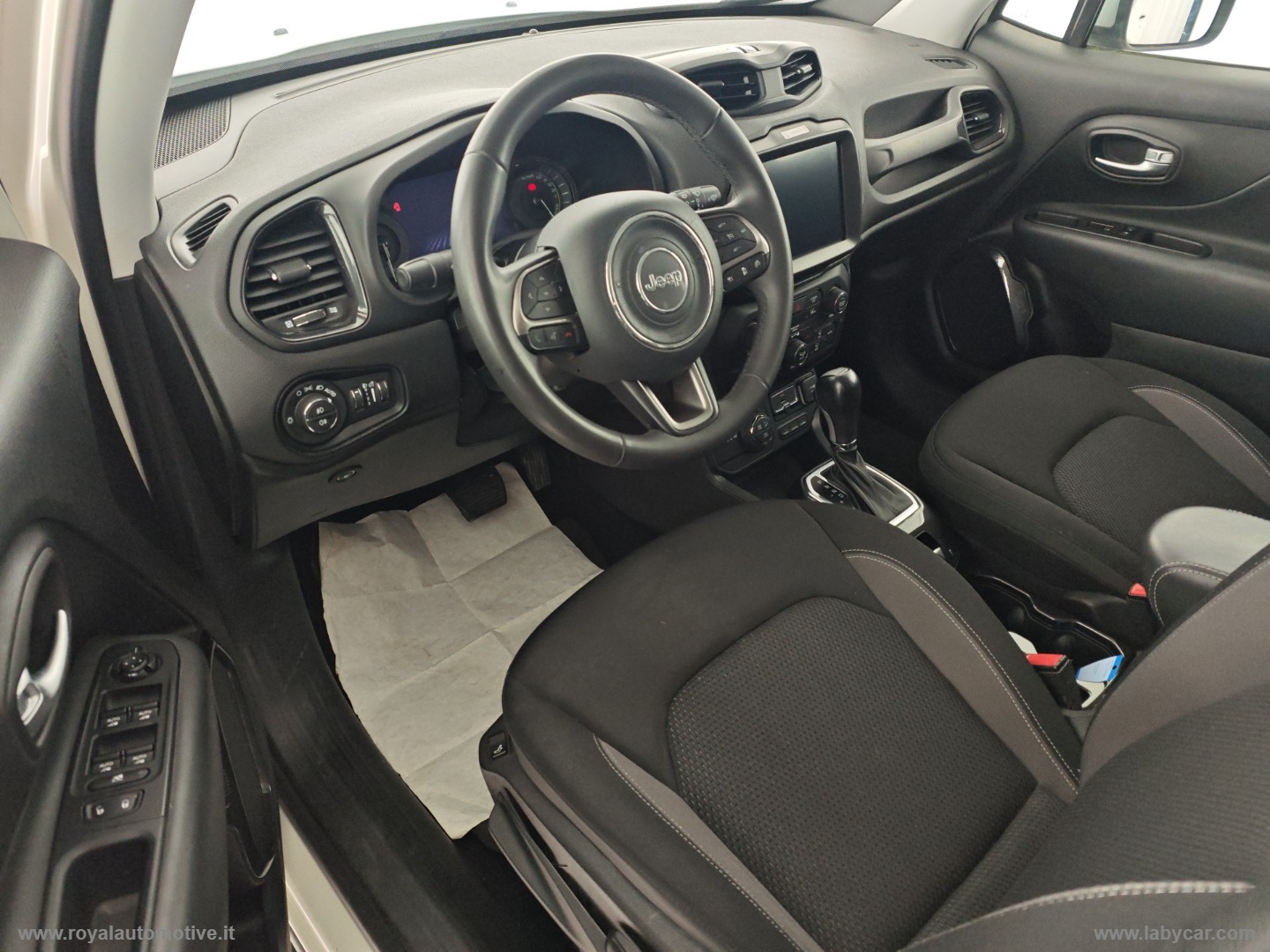 Renegade 1.3 T4 PHEV 4xe Business Plus - immagine 14