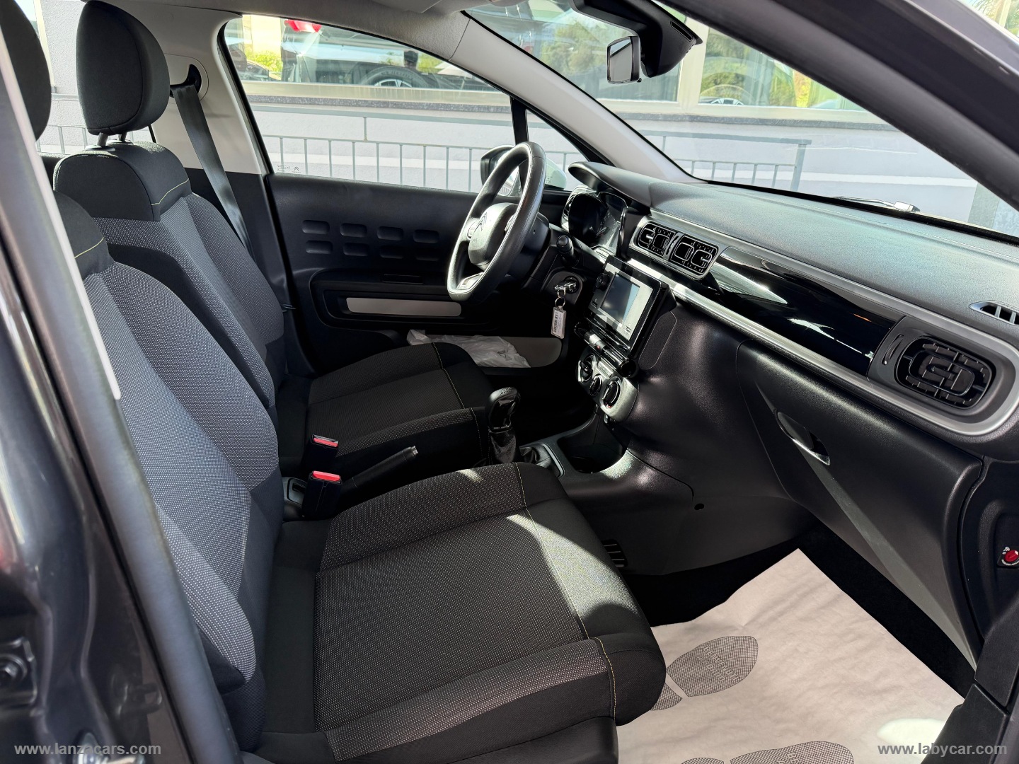 C3 PureTech 83 S&S You - immagine 14