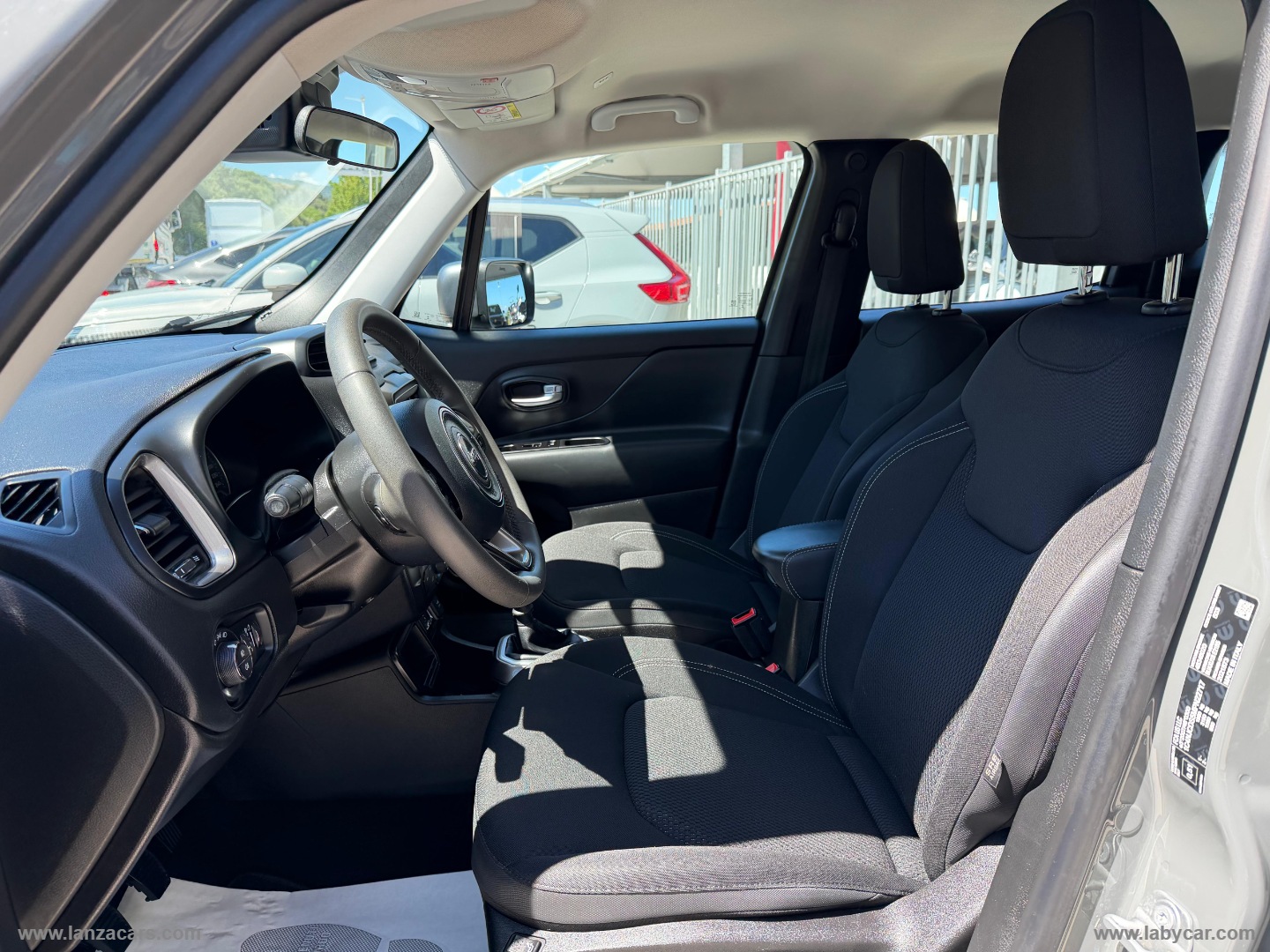 Renegade 1.6 Mjt 130CV Limited - immagine 14