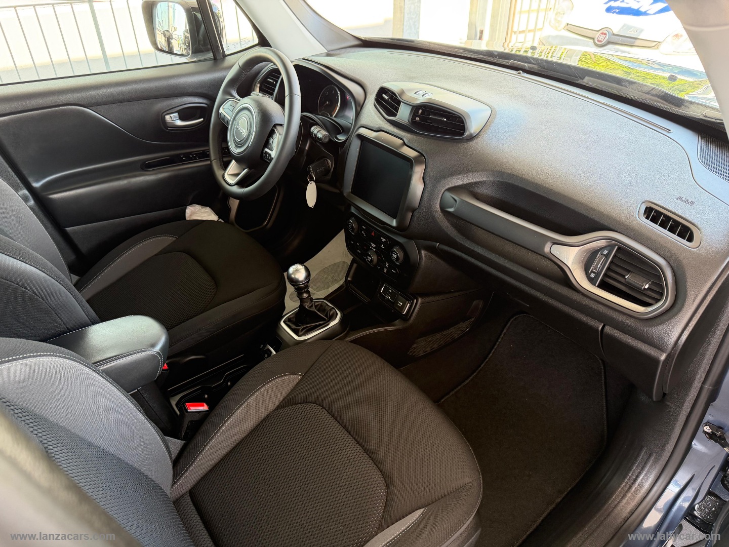 Renegade 1.6 Mjt 130CV Limited - immagine 14