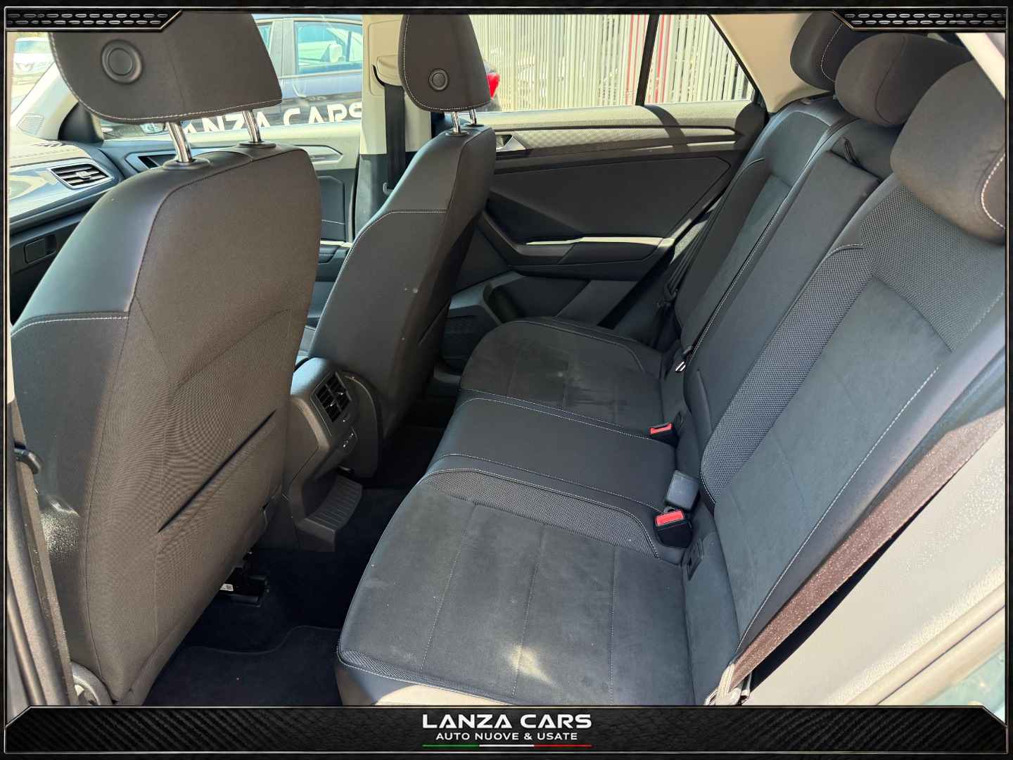 T-Roc 2.0 TDI SCR 150 CV DSG Style - immagine 14