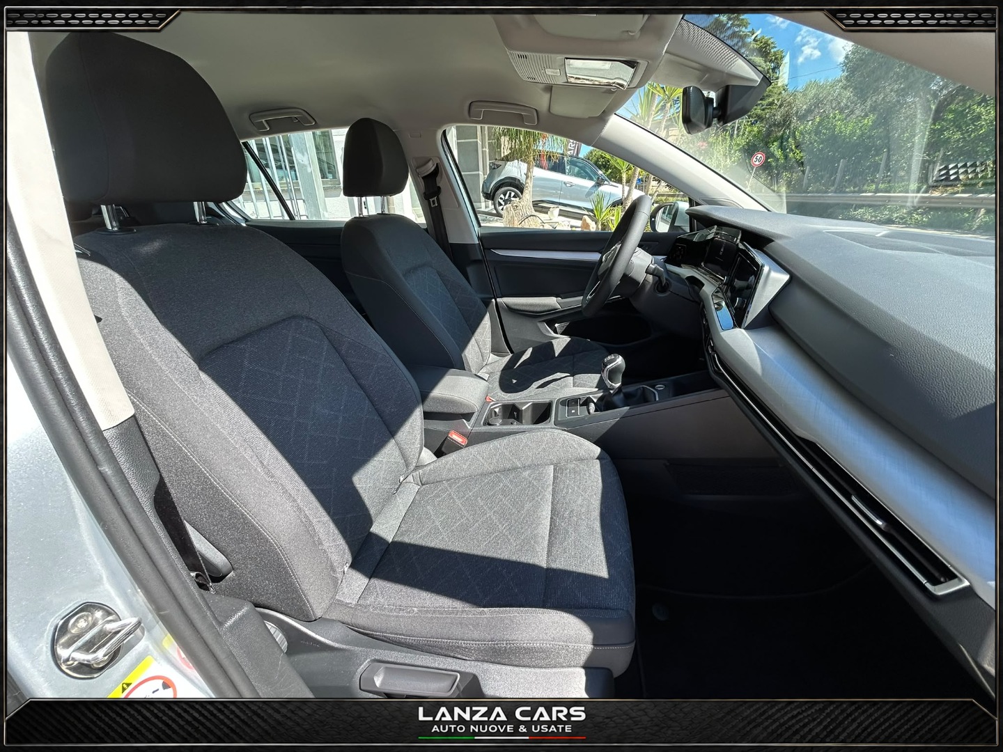 Golf 2.0 TDI 115 CV SCR Life - immagine 14